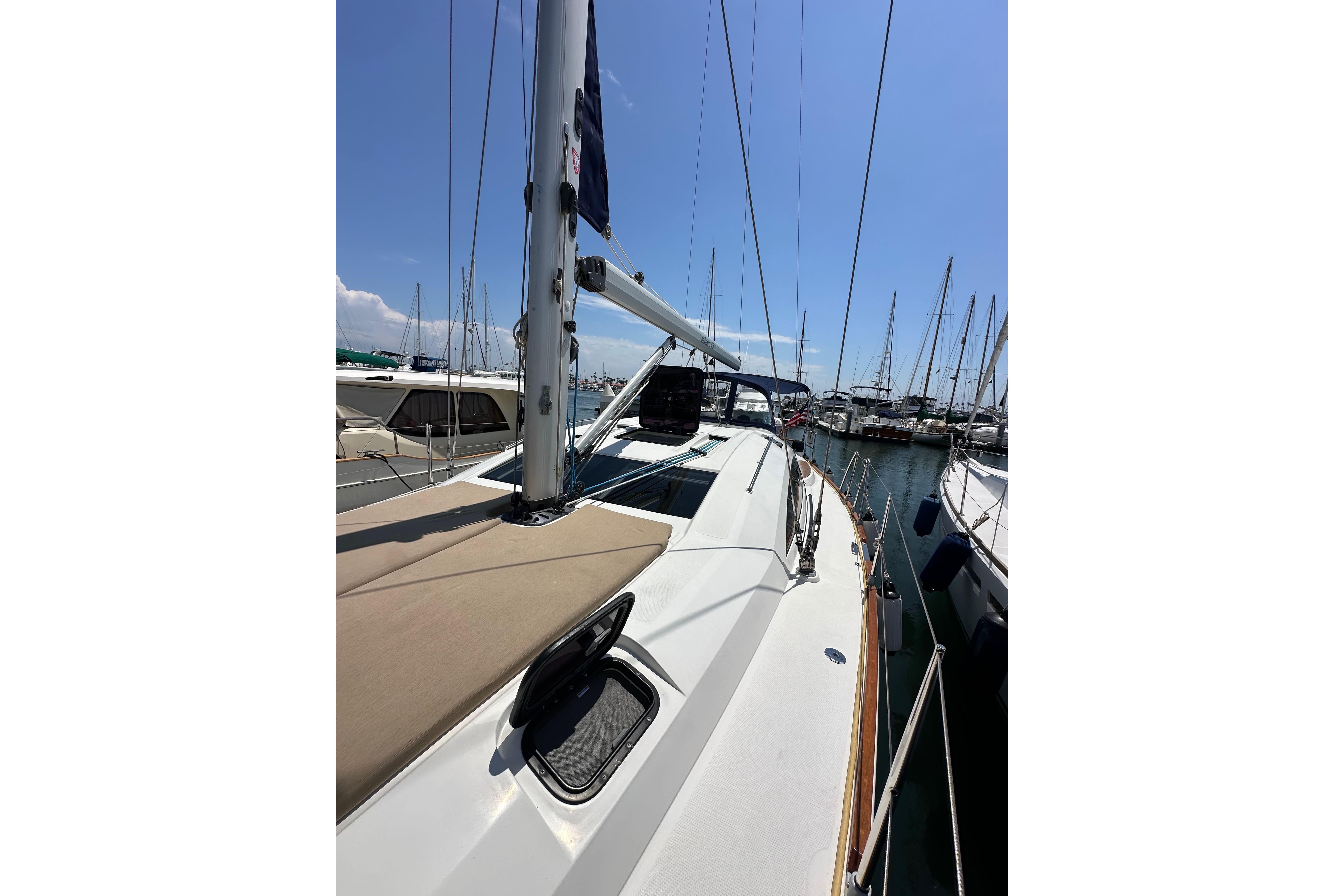 2018 Elan 45 