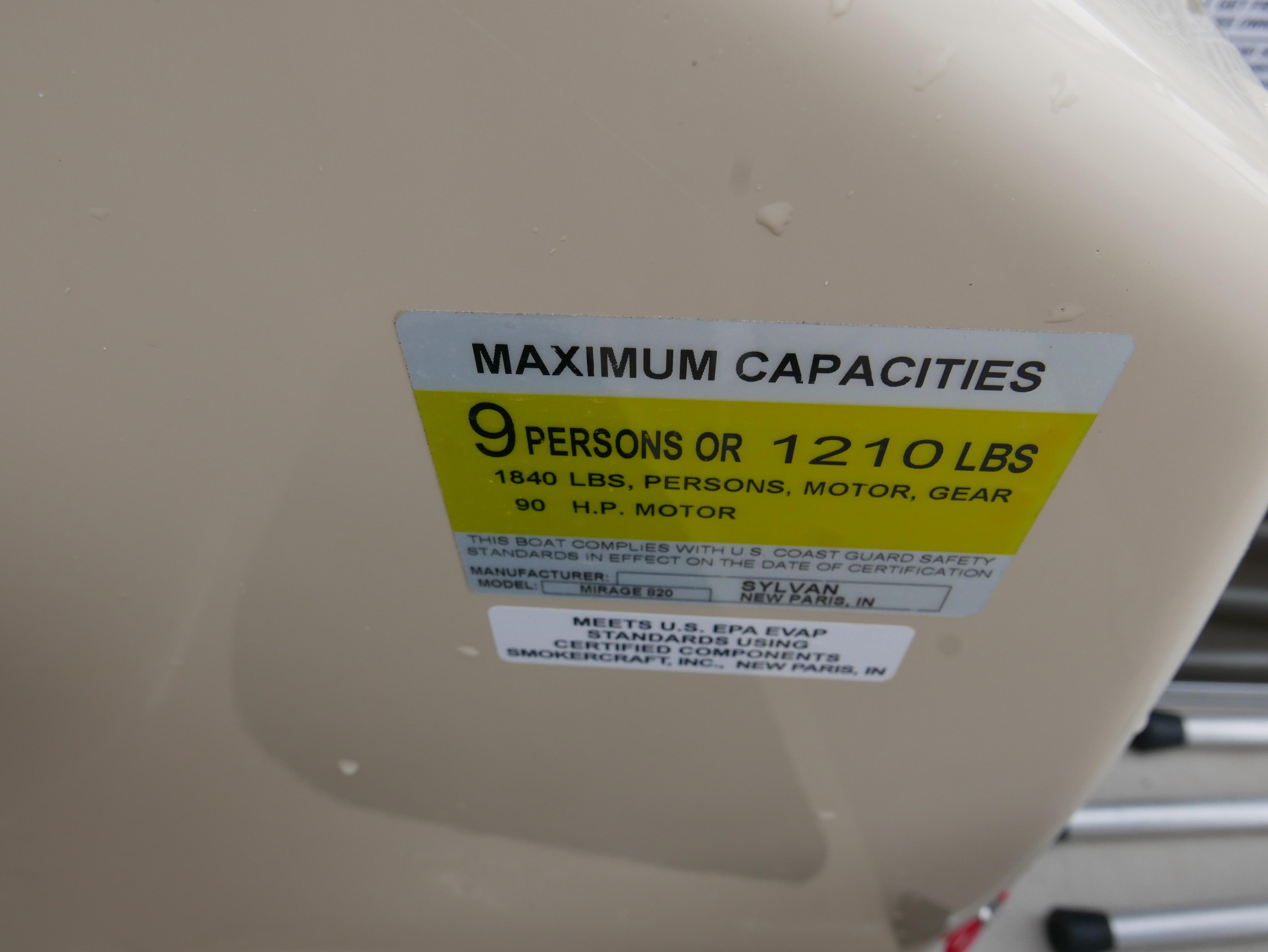 2019 Sylvan Mirage 820 Cruise-15