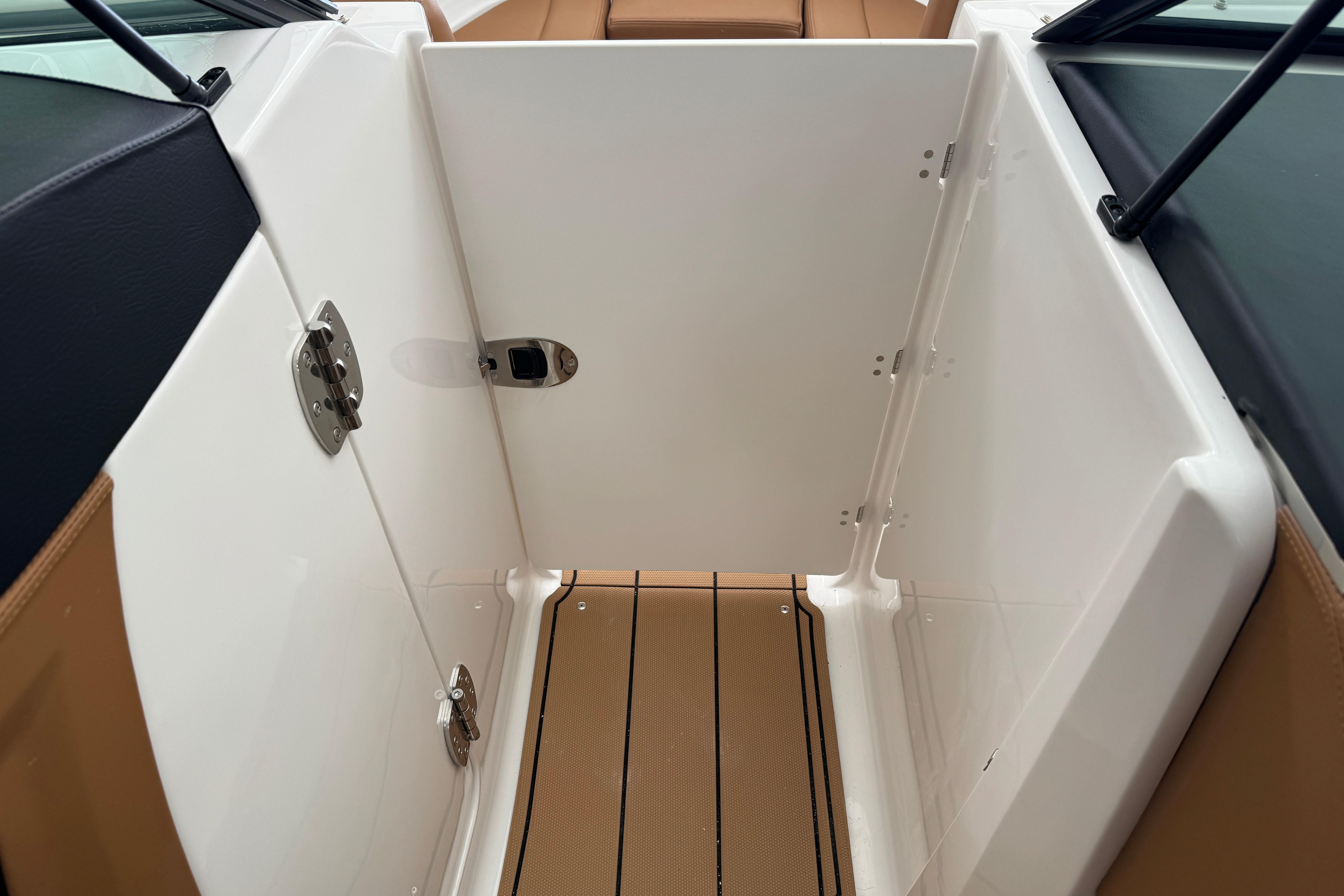 2026-chaparral-250-osx-power-10062511-20260121130835759-4