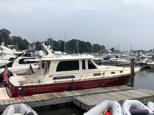 Photo of 2009 Sabre 41'