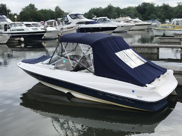 2004 Regal 1800