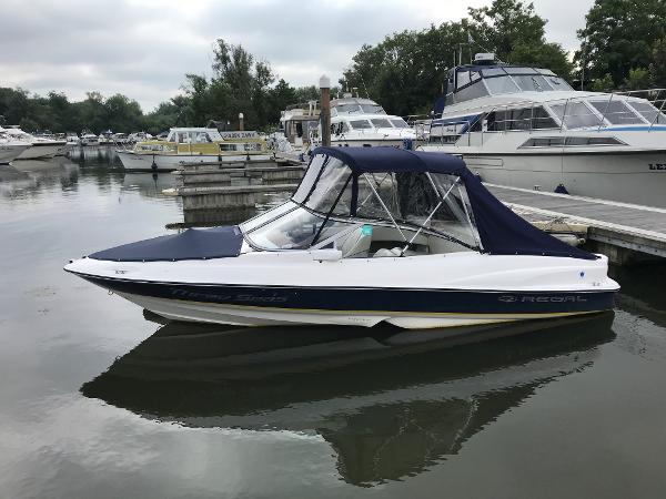 2004 Regal 1800