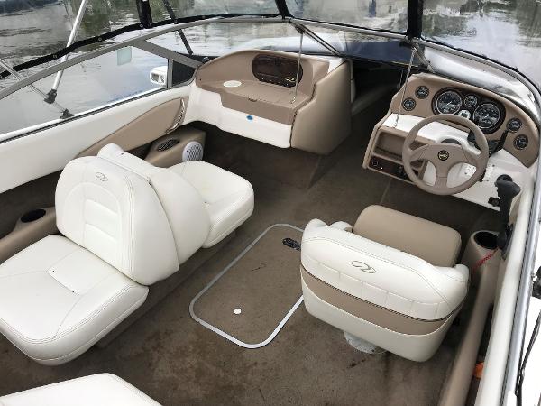 2004 Regal 1800