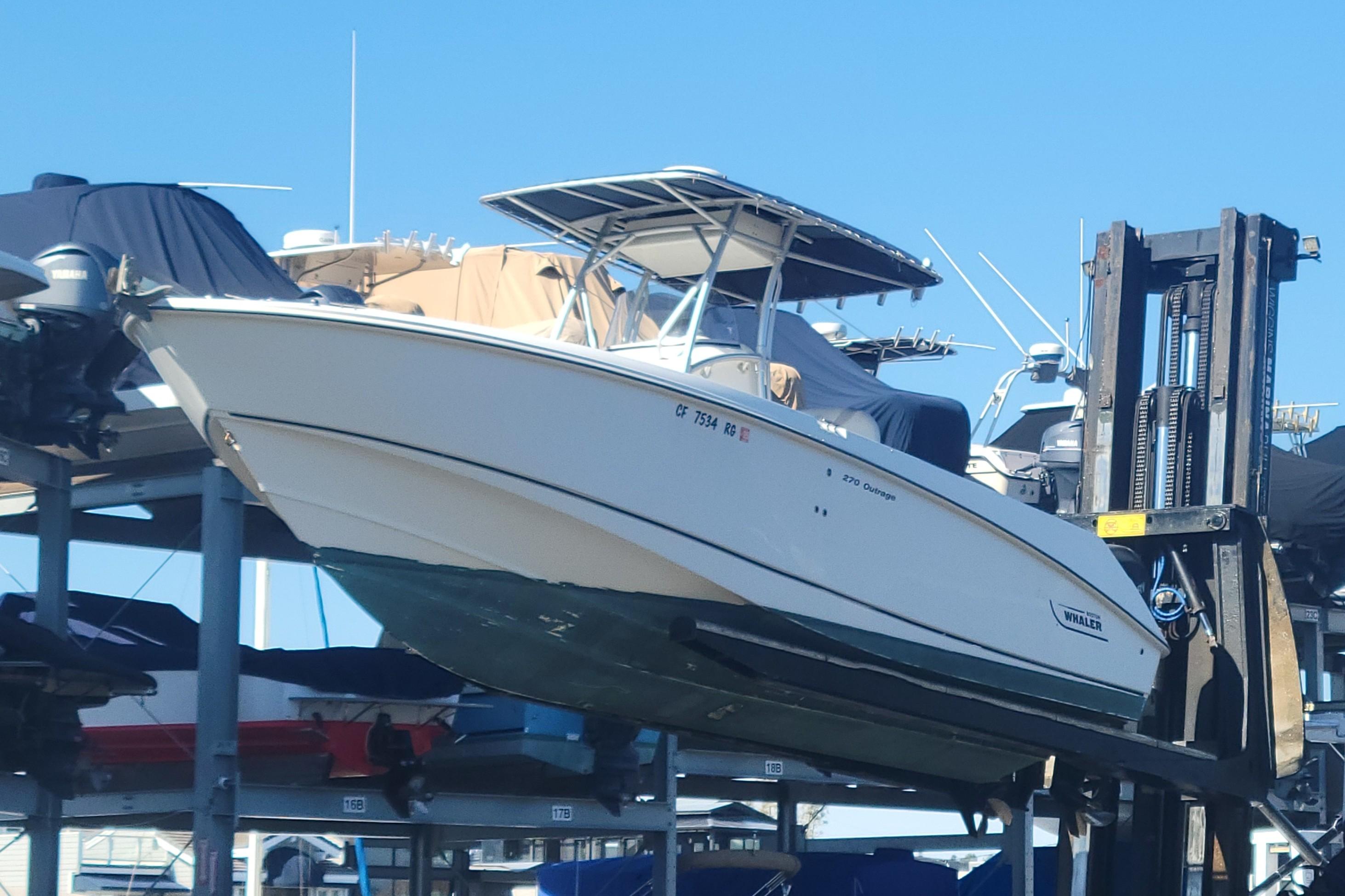 2005-boston-whaler-270-outrage-power-9752521-20250409121249720-1_XLARGE