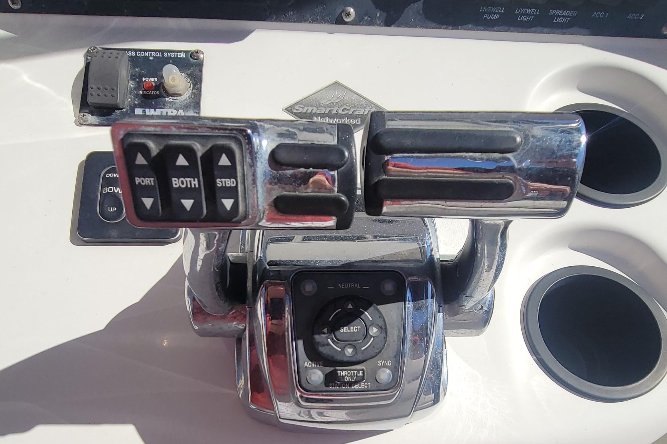 2005-boston-whaler-270-outrage-power-9752521-20250409121254704-1_XLARGE