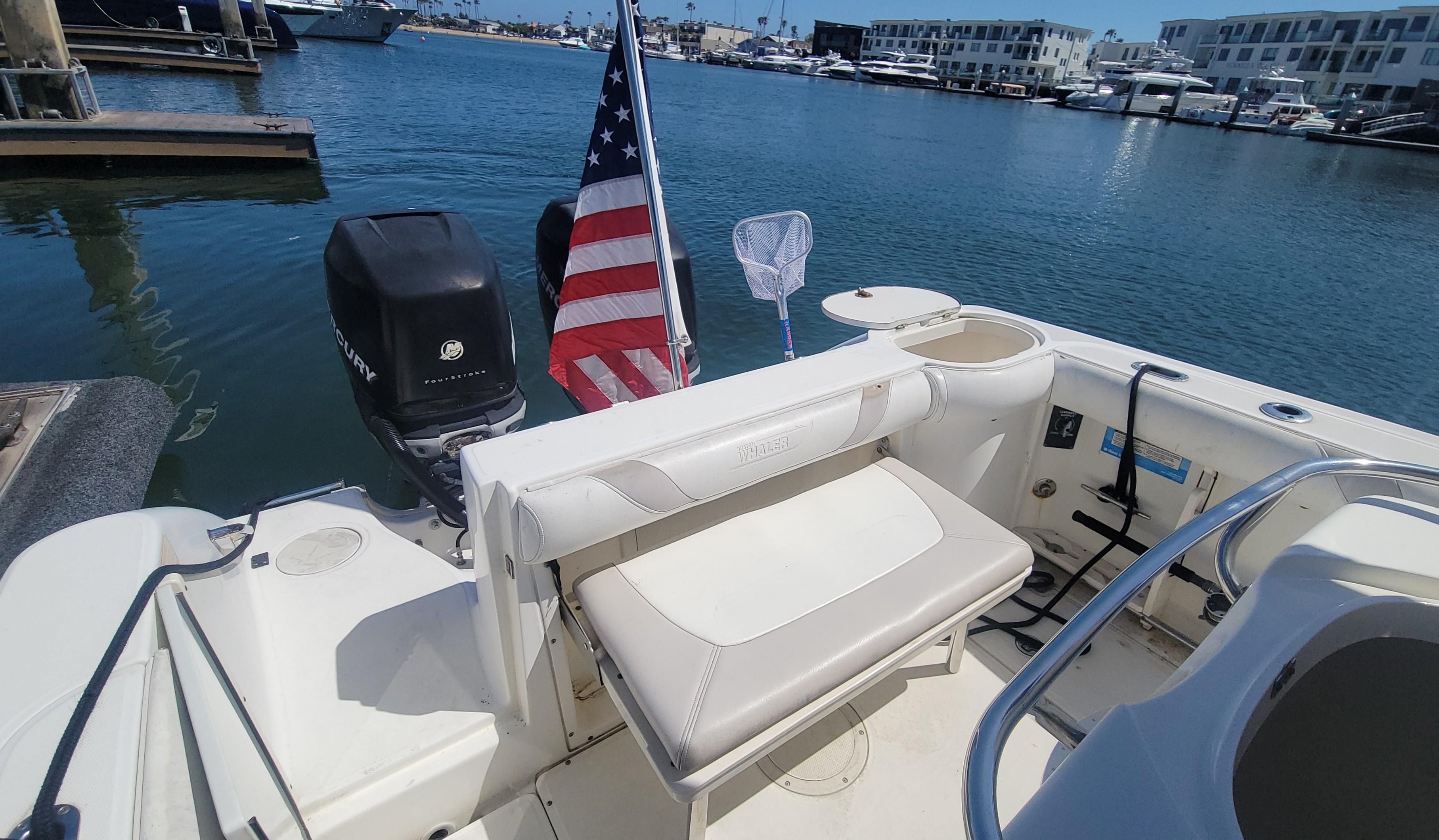 2006-boston-whaler-270-outrage-power-9752521-20250509112912506-1_XLARGE