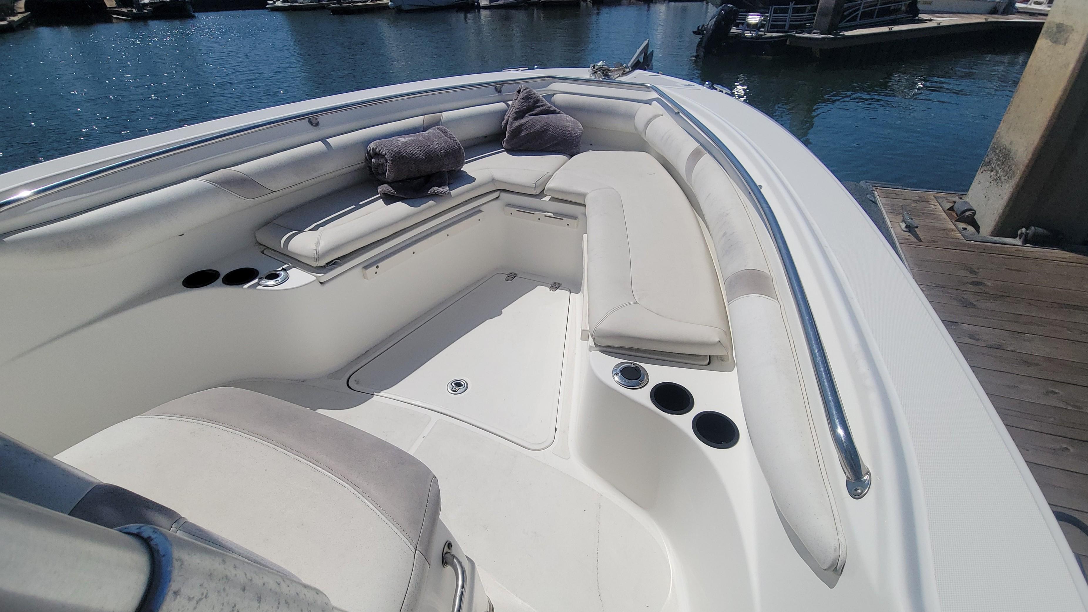 2006-boston-whaler-270-outrage-power-9752521-20250509112915438-1_XLARGE