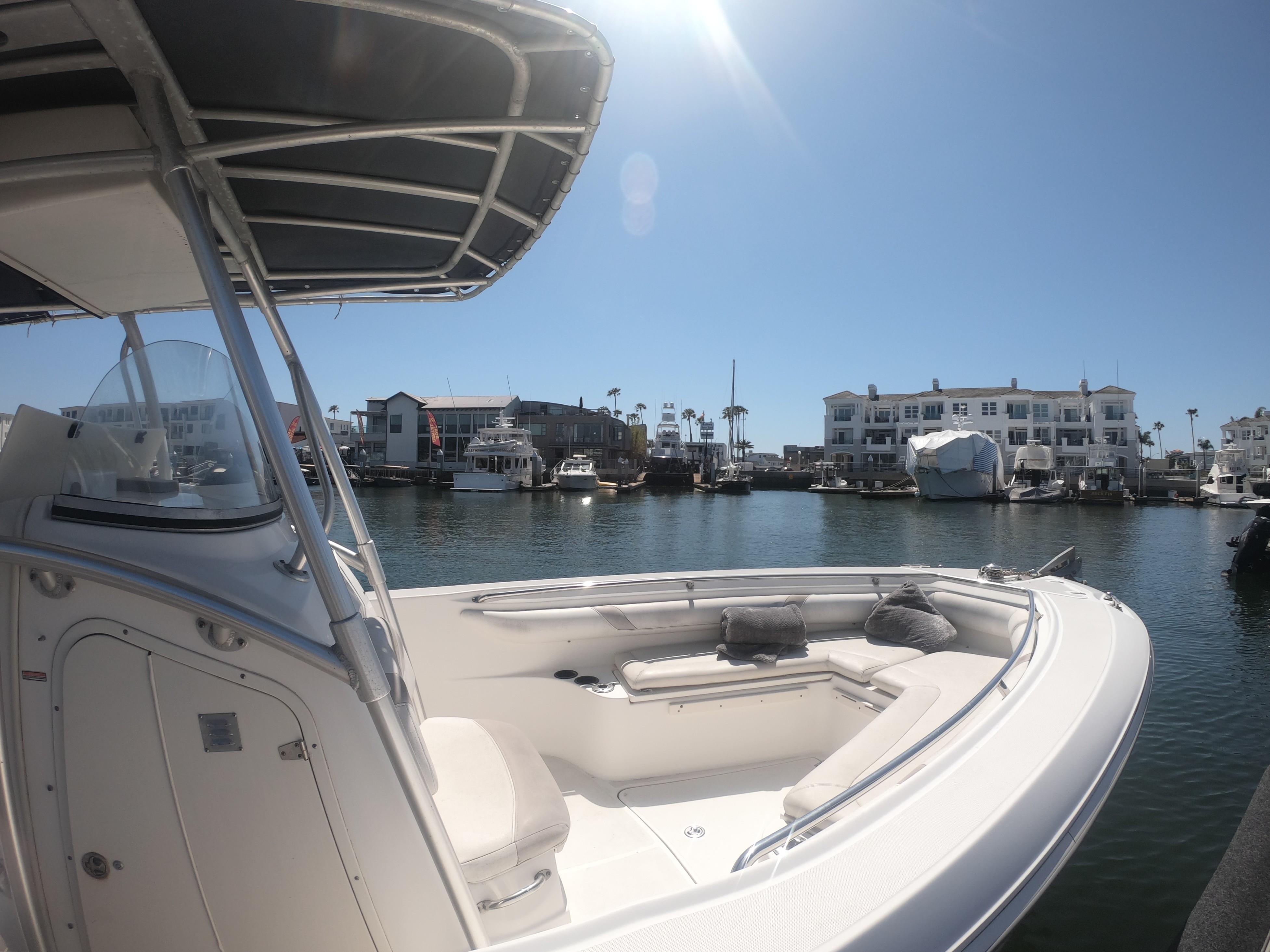 2006-boston-whaler-270-outrage-power-9752521-20250509112934528-1_XLARGE