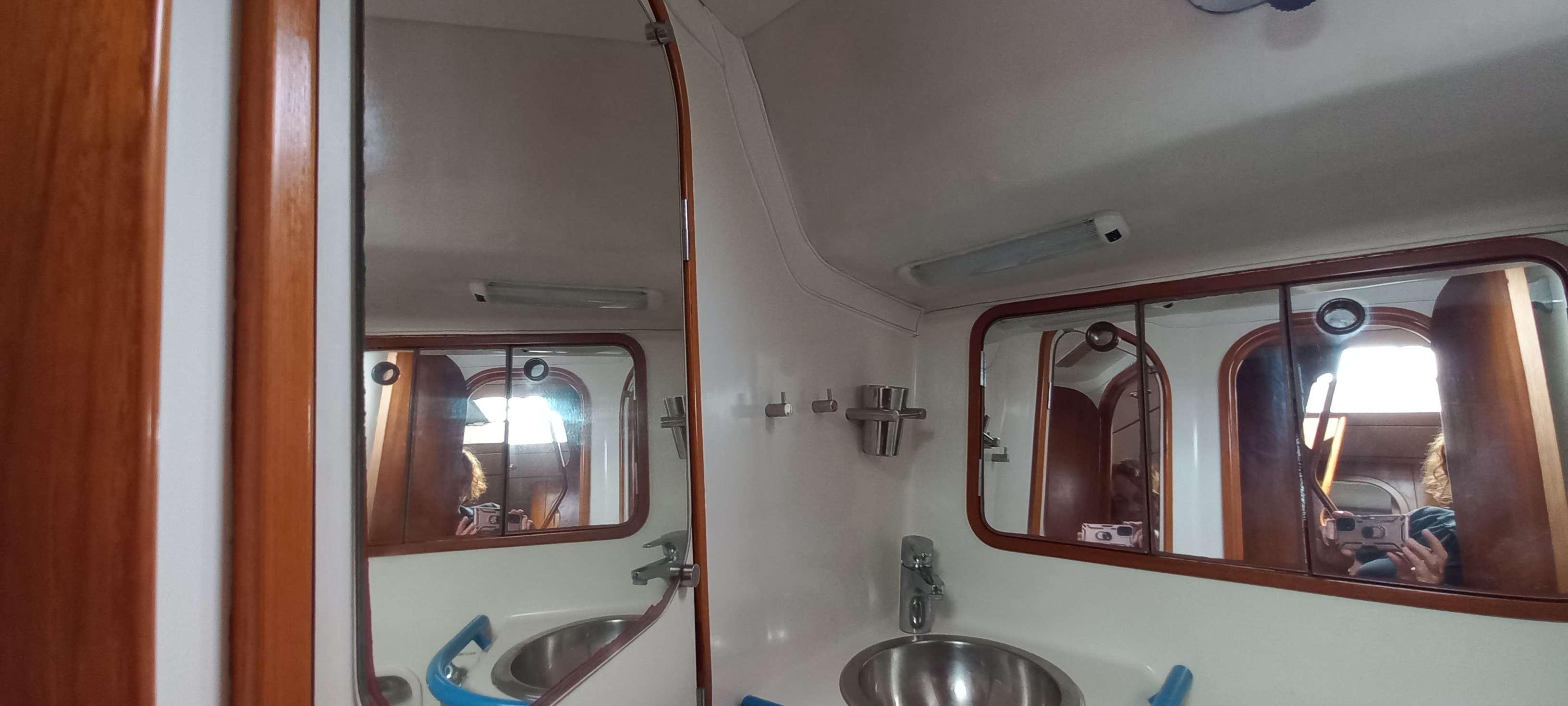 Yacht Photos Pics