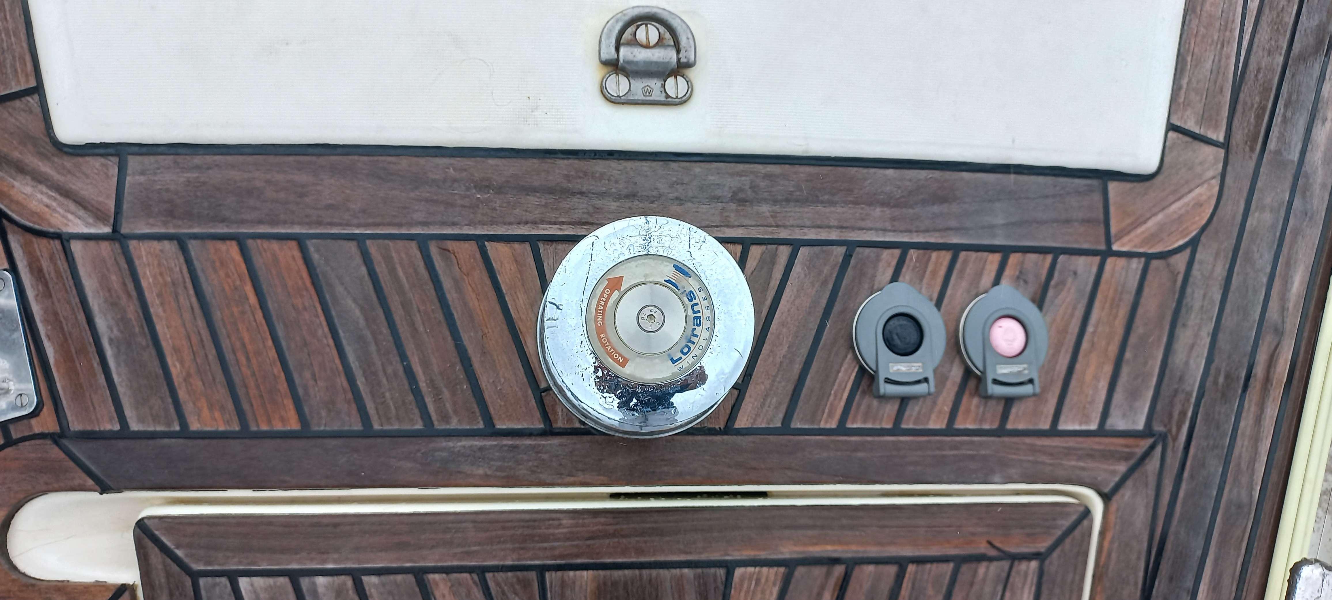 Yacht Photos Pics