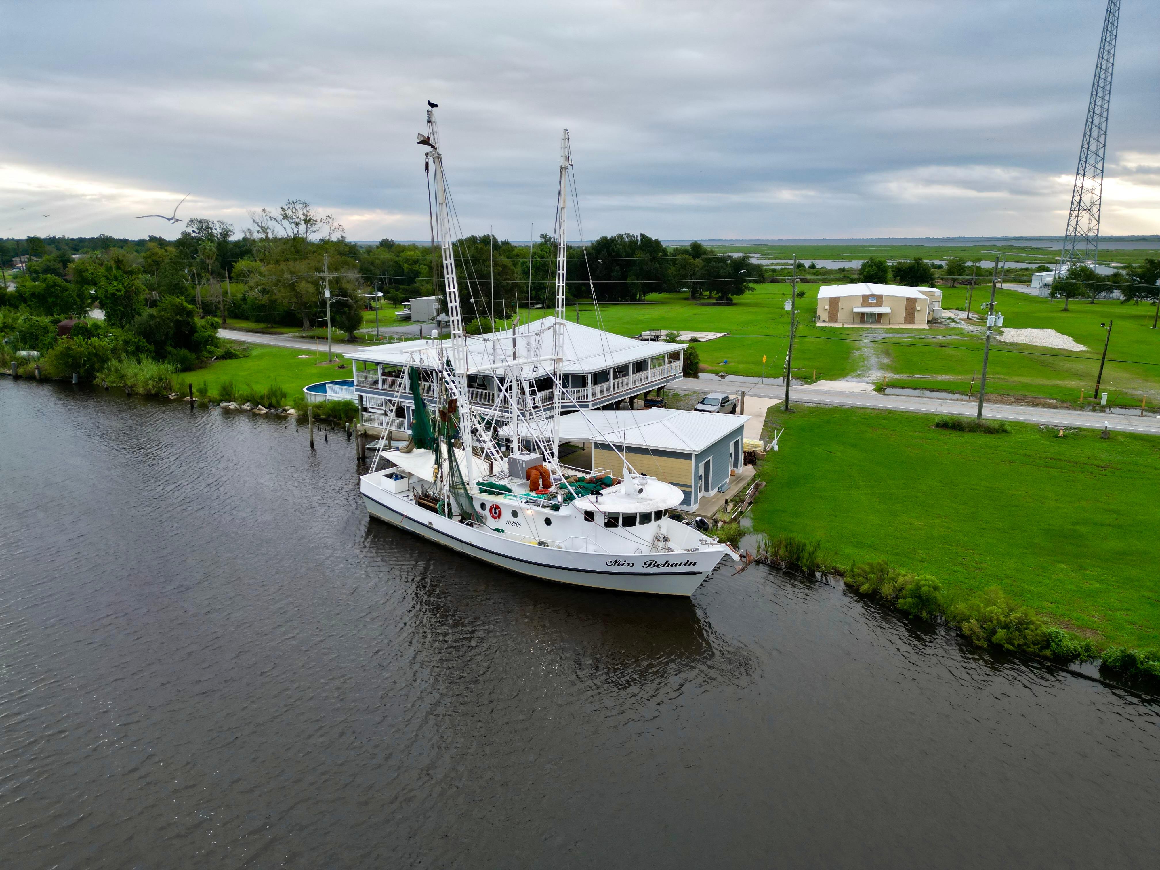 Blanchard-69 Shrimper/Freezer 2001-Miss Behavin FL-US-9672524 | Thumbnail