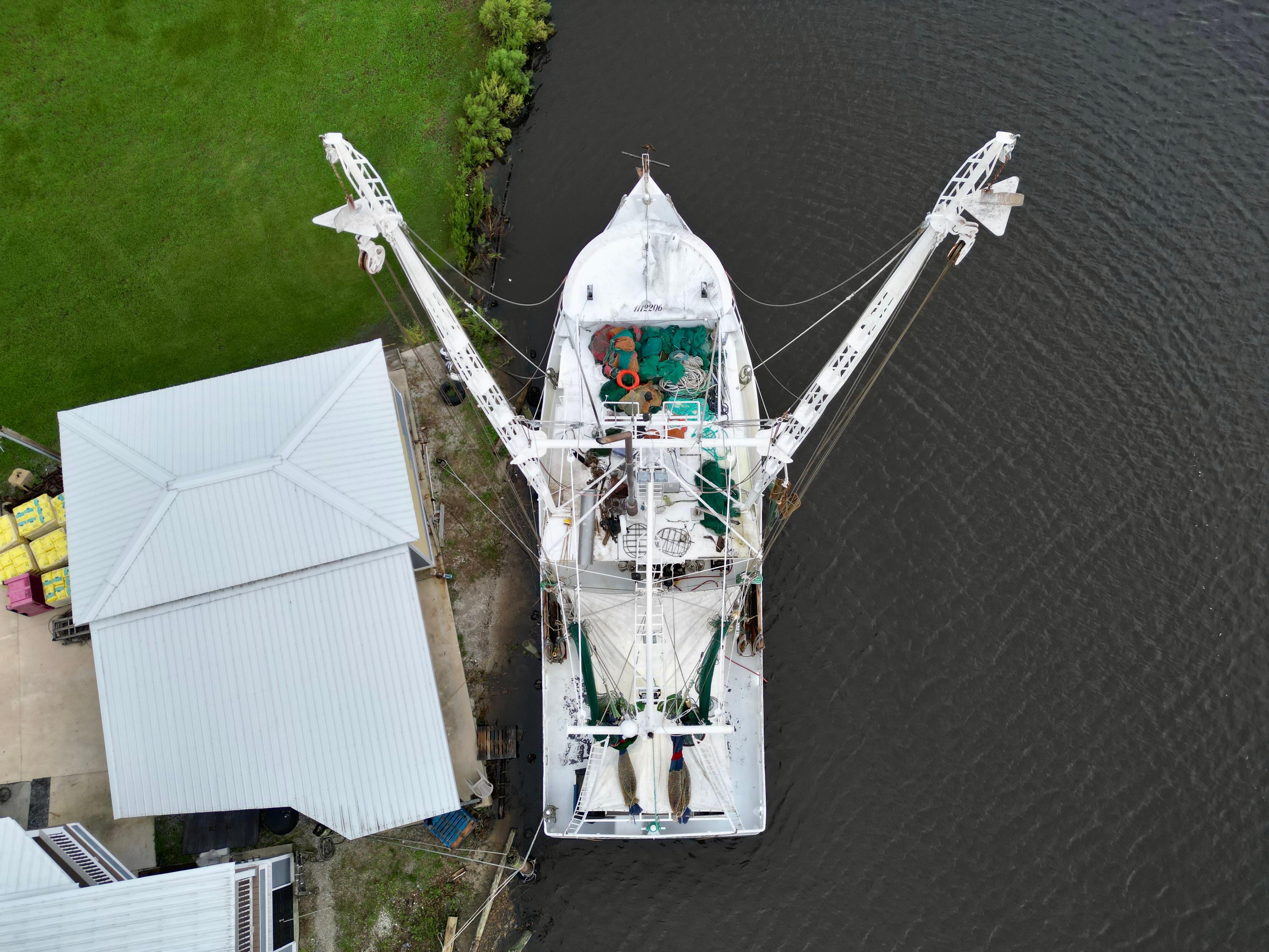 Blanchard-69 Shrimper/Freezer 2001-Miss Behavin FL-US-9672524 | Thumbnail