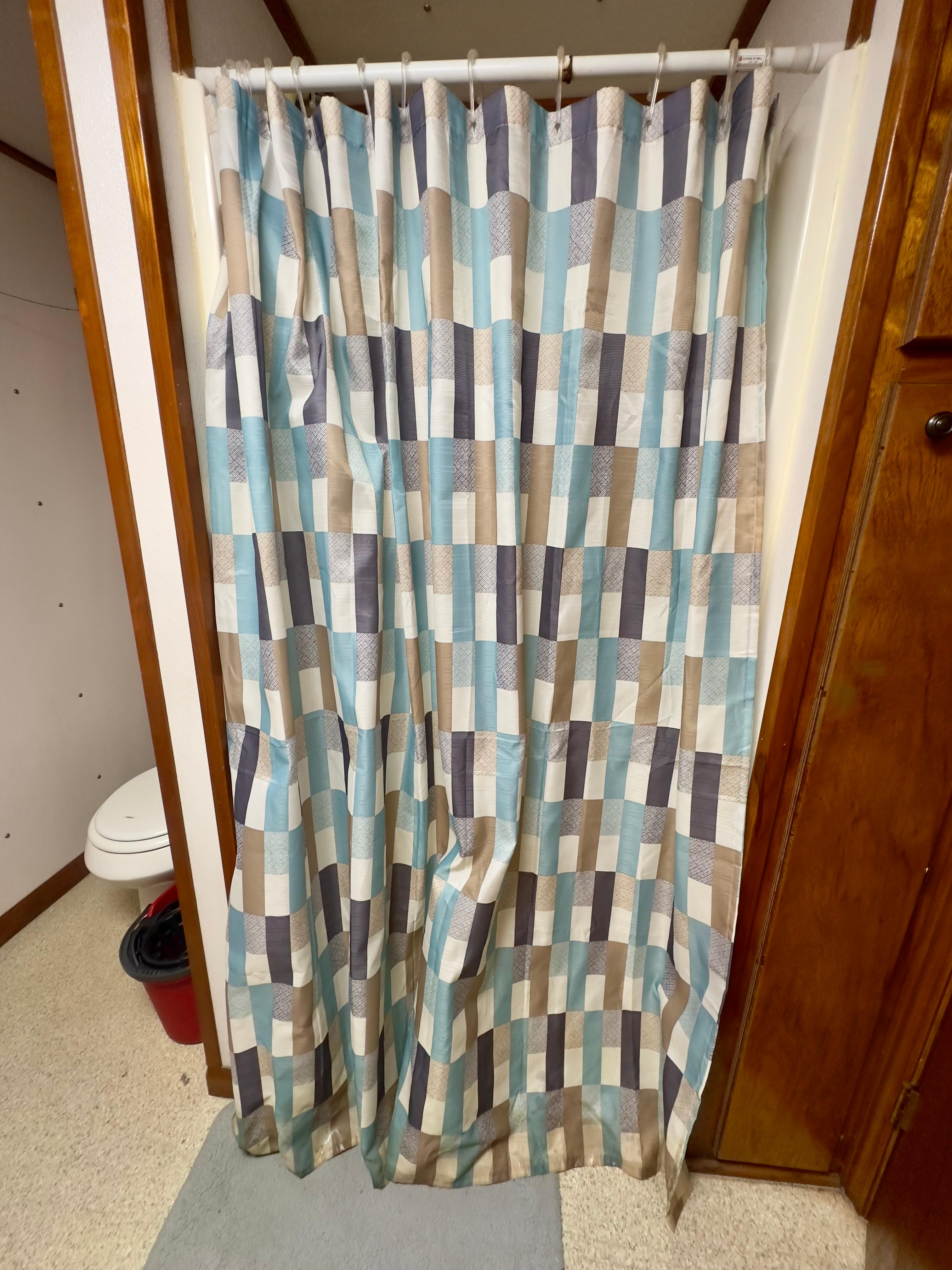 Blanchard-69 Shrimper/Freezer 2001-Miss Behavin FL-US-9672524 | Thumbnail