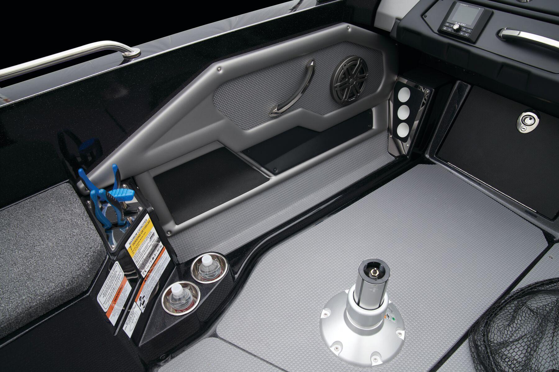 2026 Ranger 620FS Cup-Equipped Gallery