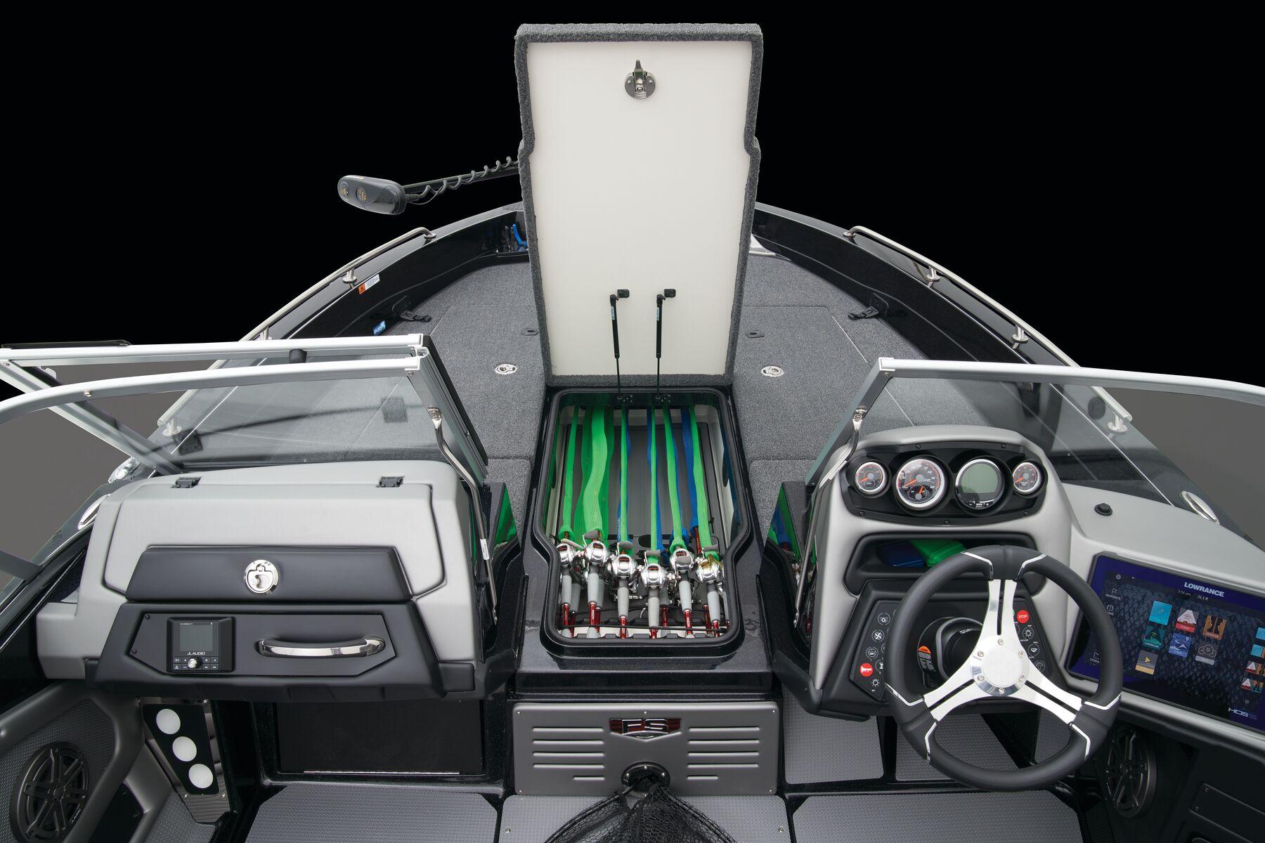 2026 Ranger 620FS Cup-Equipped Gallery