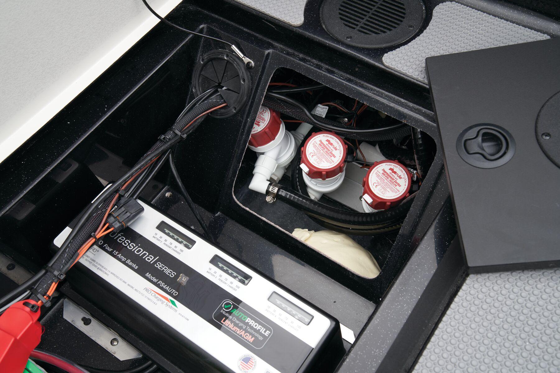 2026 Ranger 620FS Cup-Equipped Gallery