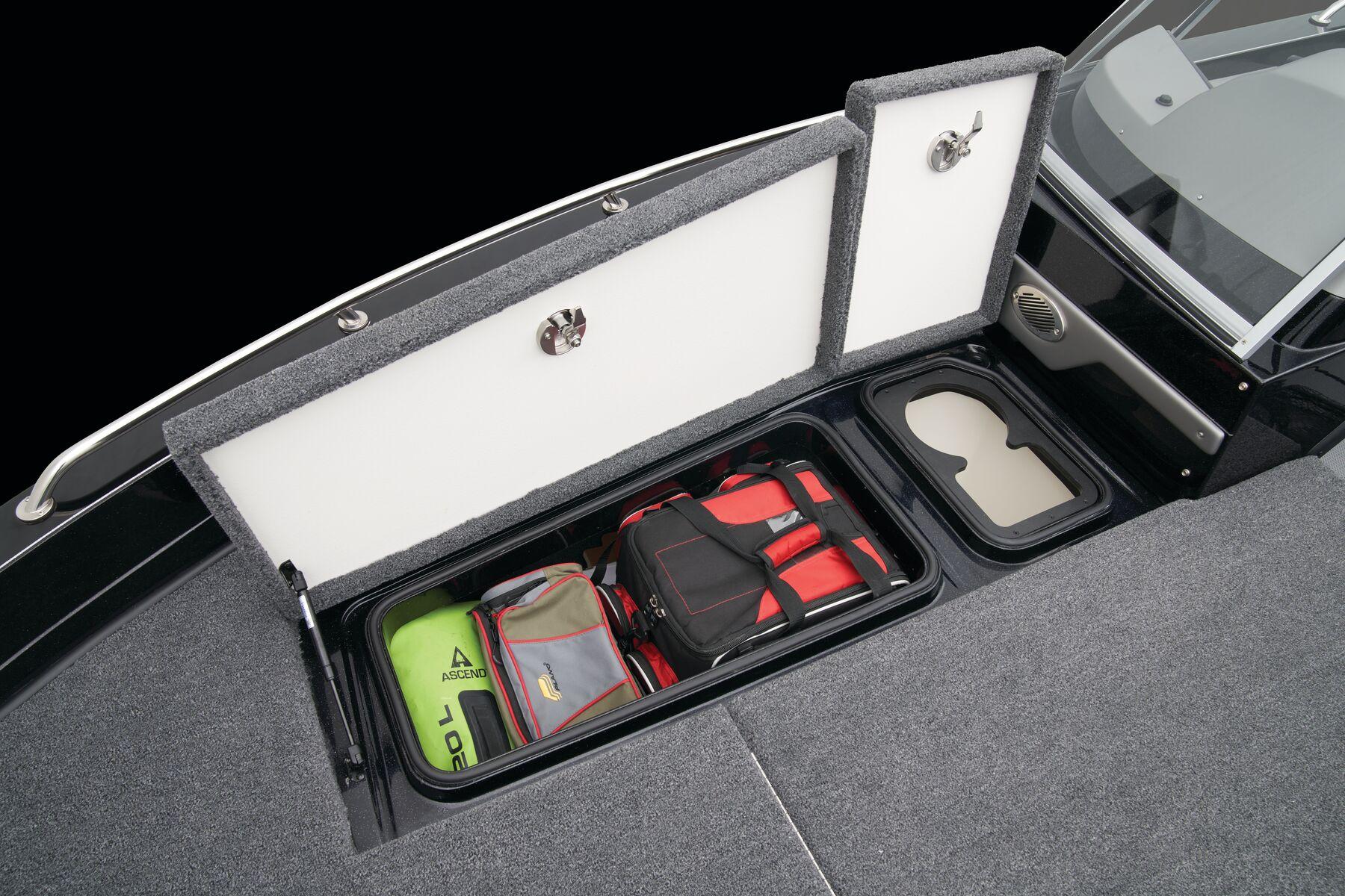 2026 Ranger 620FS Cup-Equipped Gallery