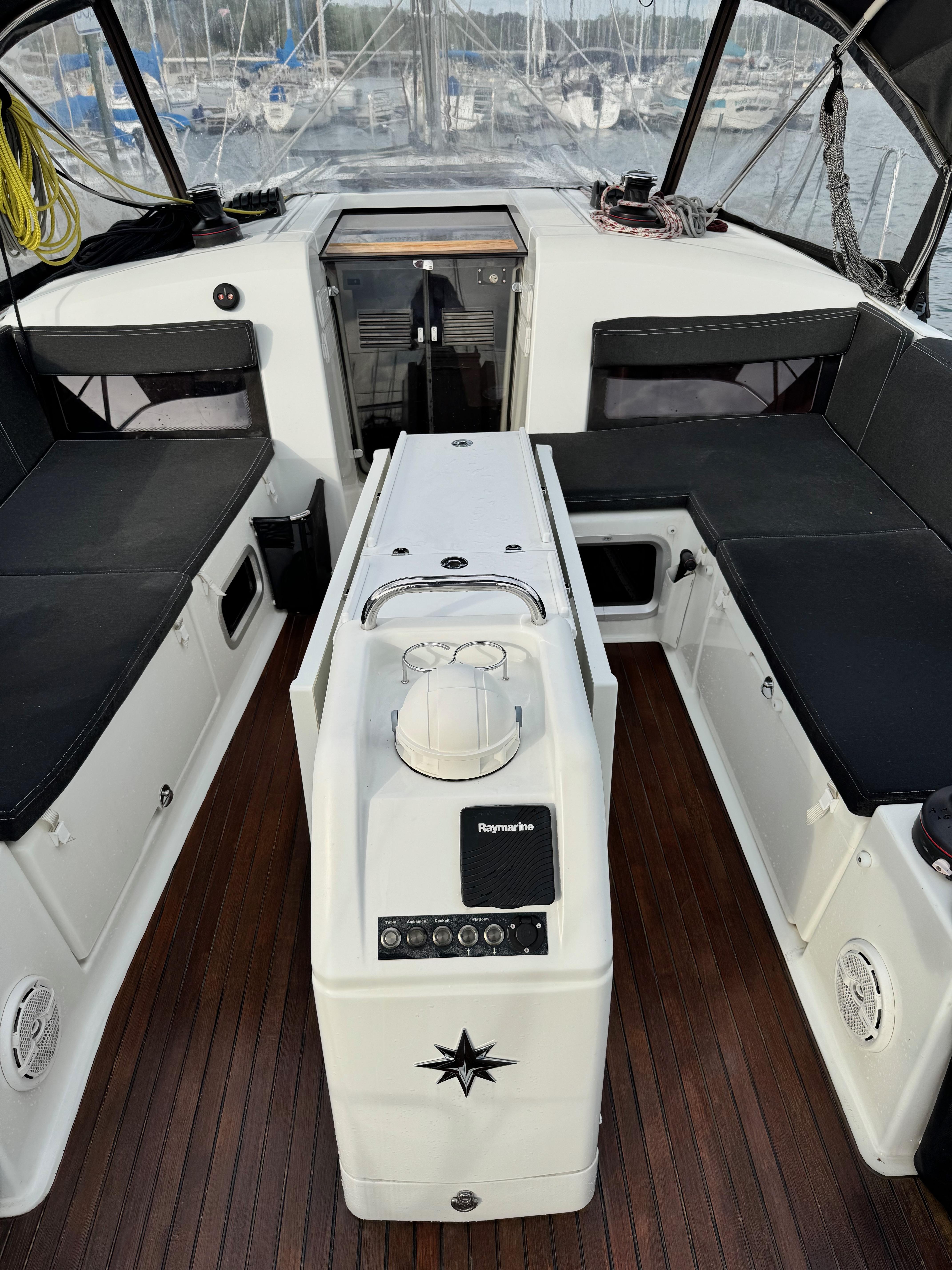 Jeanneau-Sun Odyssey 440 2021-La Sirène GA-US-9762534 | Thumbnail