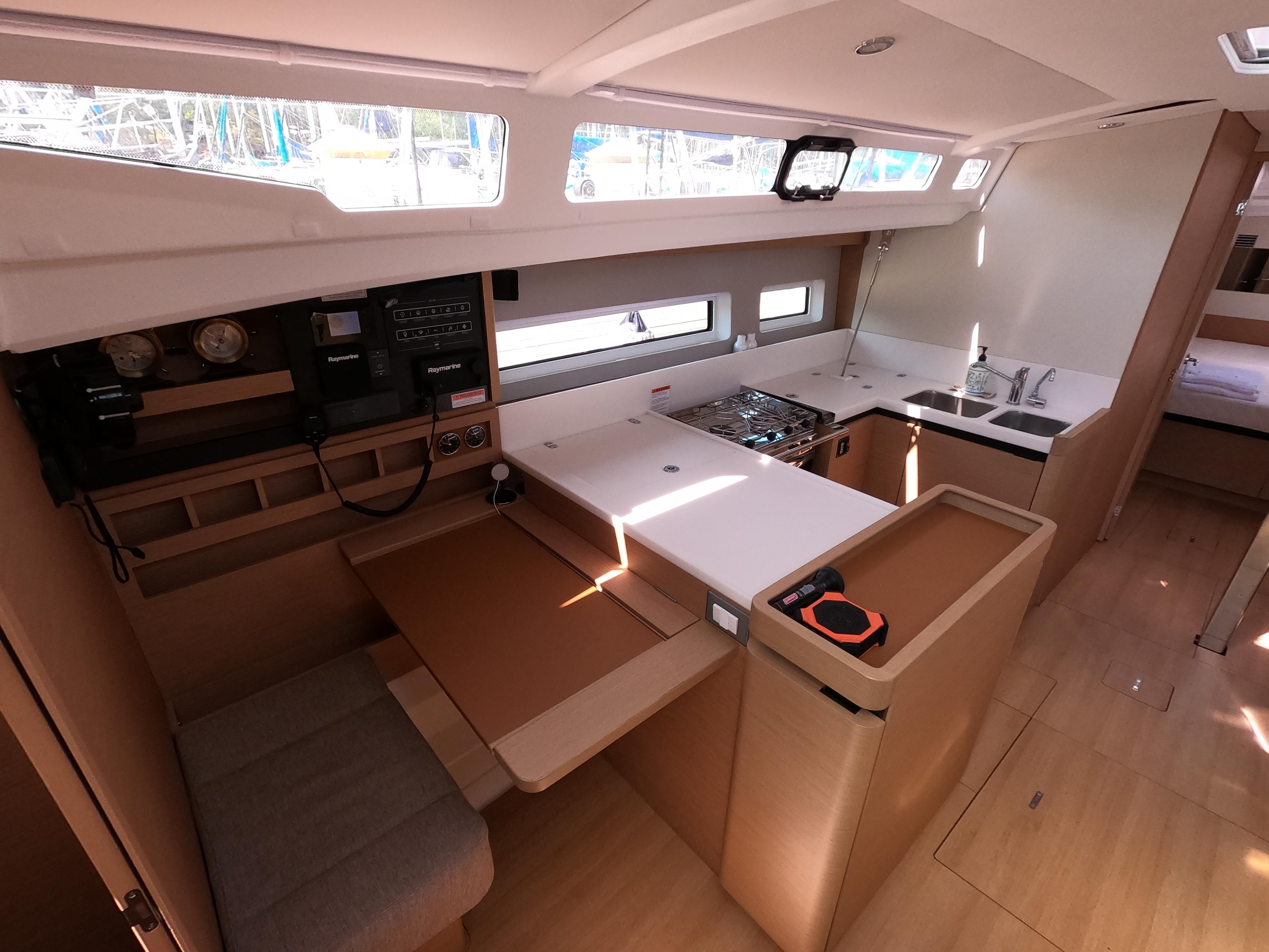 Jeanneau-Sun Odyssey 440 2021-La Sirène GA-US-9762534 | Thumbnail