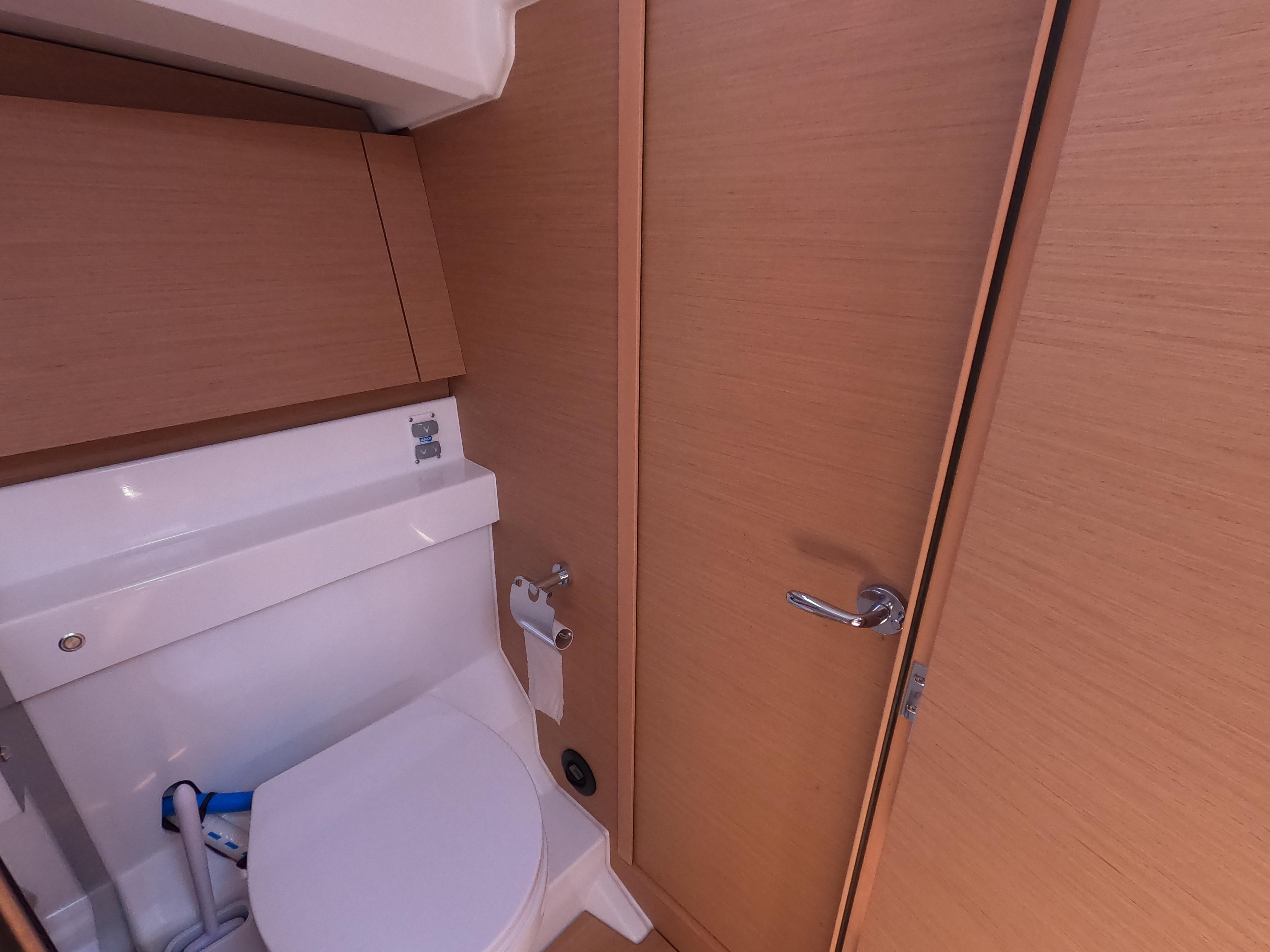 Jeanneau-Sun Odyssey 440 2021-La Sirène GA-US-9762534 | Thumbnail