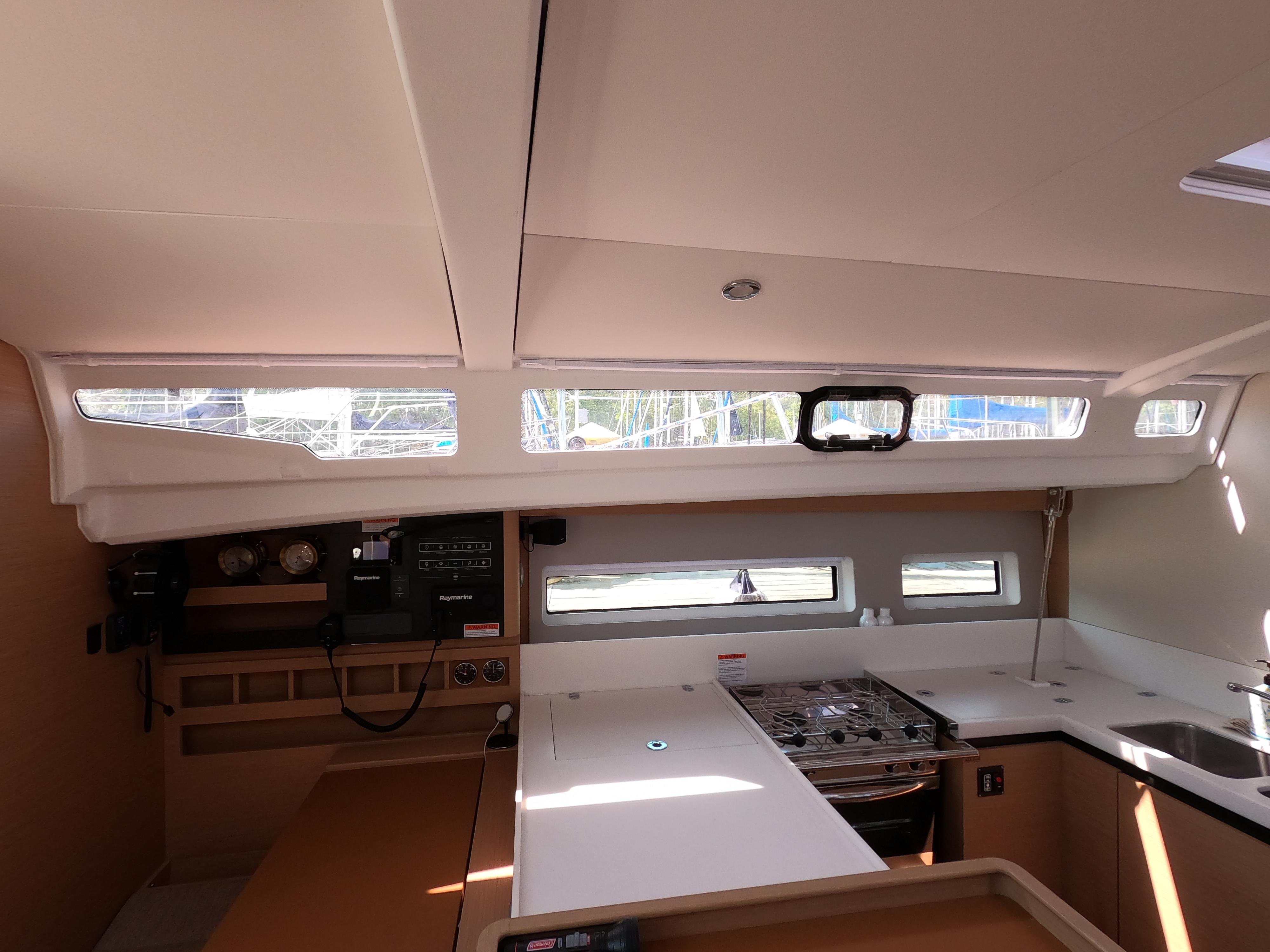 Jeanneau-Sun Odyssey 440 2021-La Sirène GA-US-9762534 | Thumbnail
