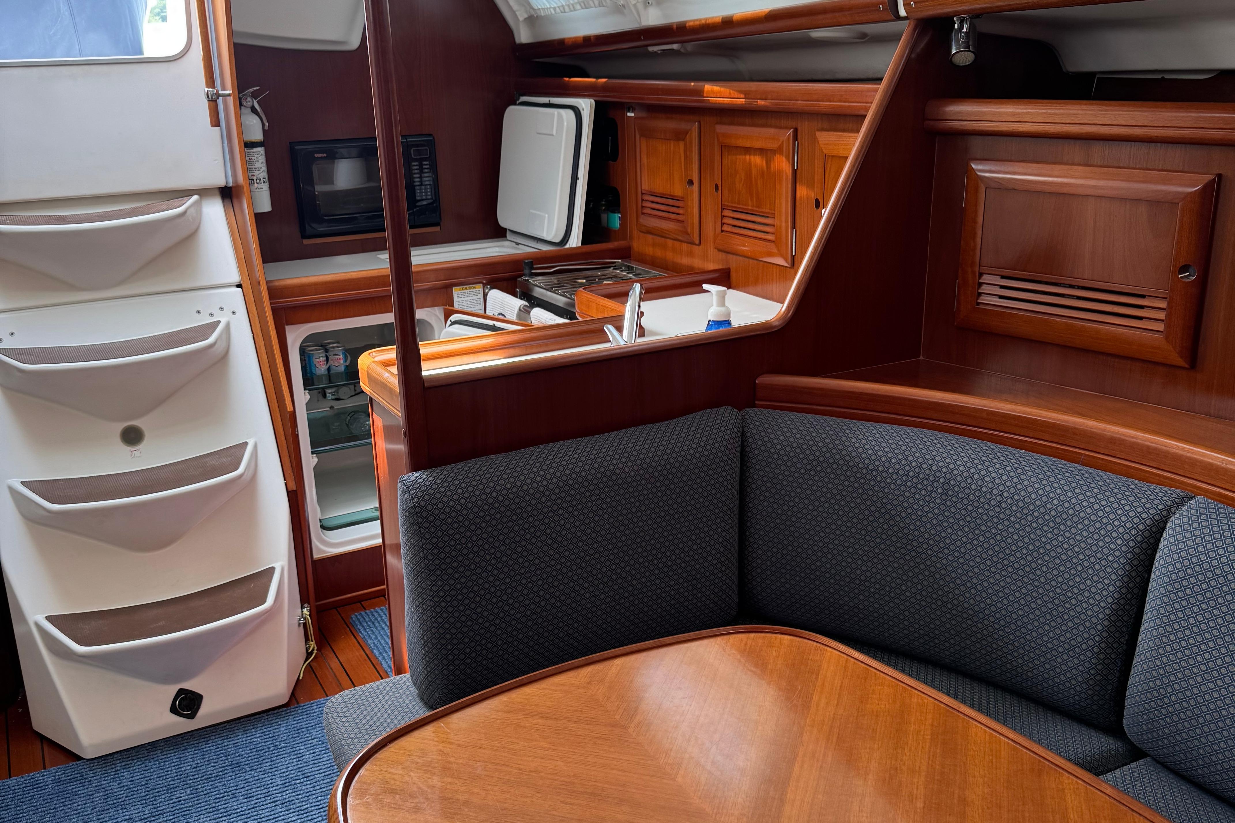 Yacht Photos Pics