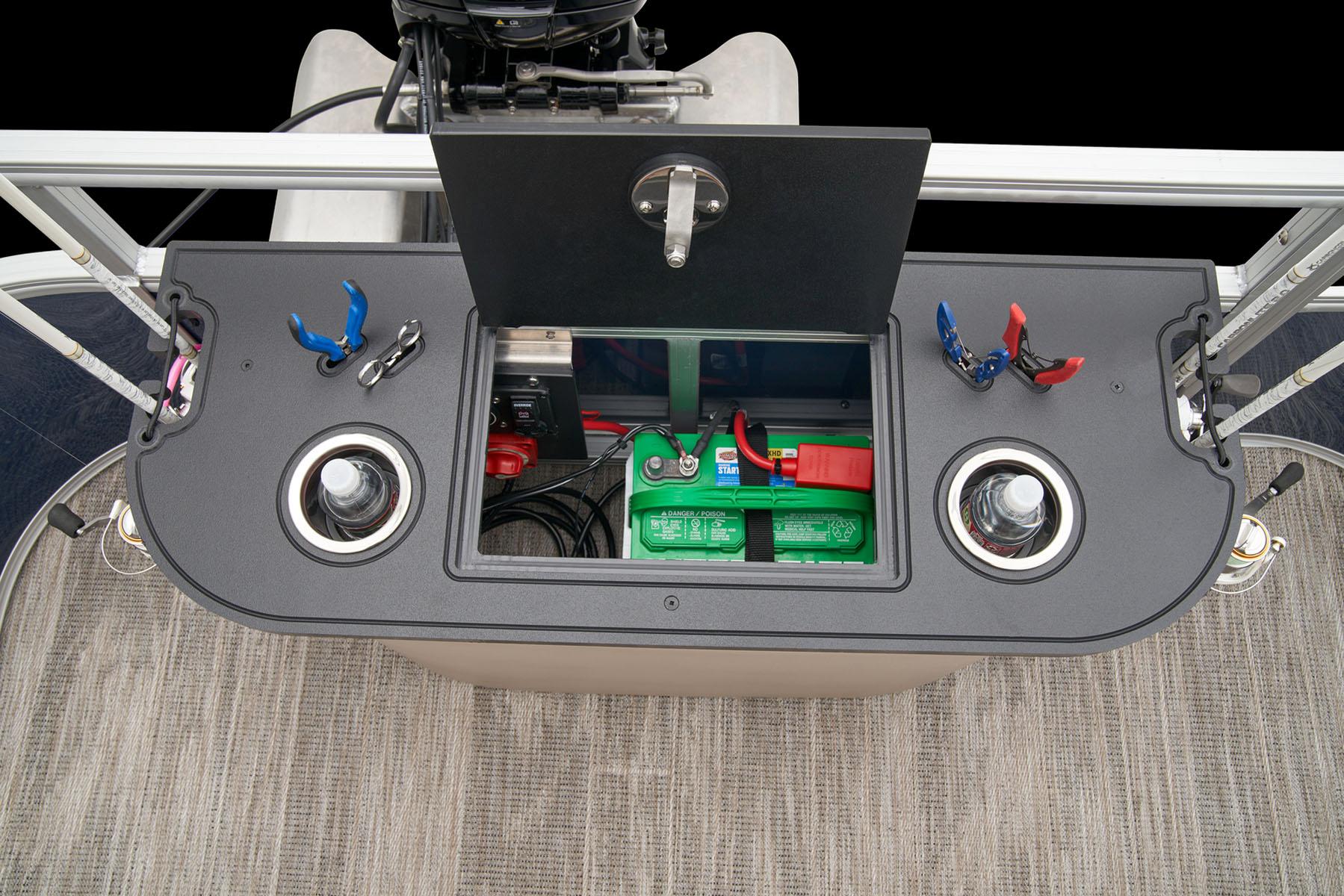 2025 Ranger Reata 220F Gallery