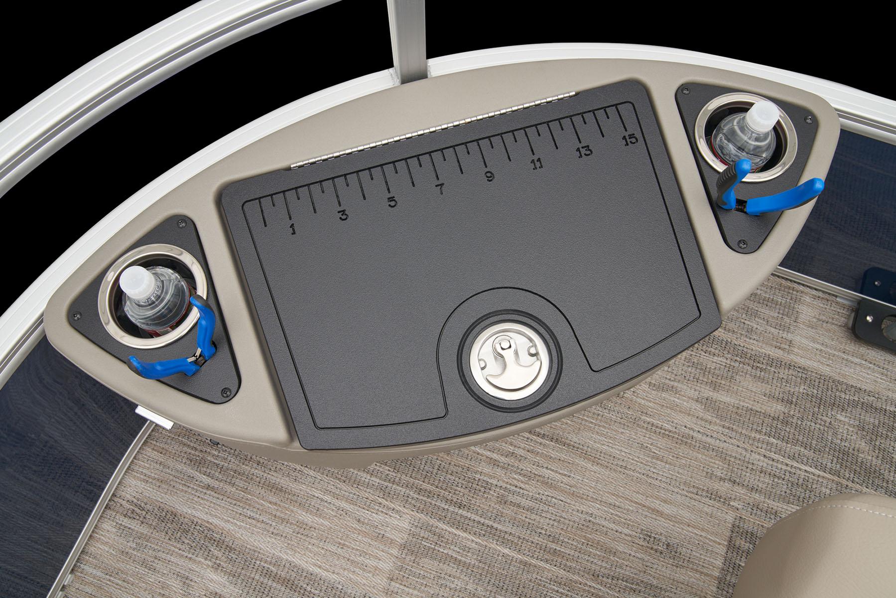 2025 Ranger Reata 220F Gallery