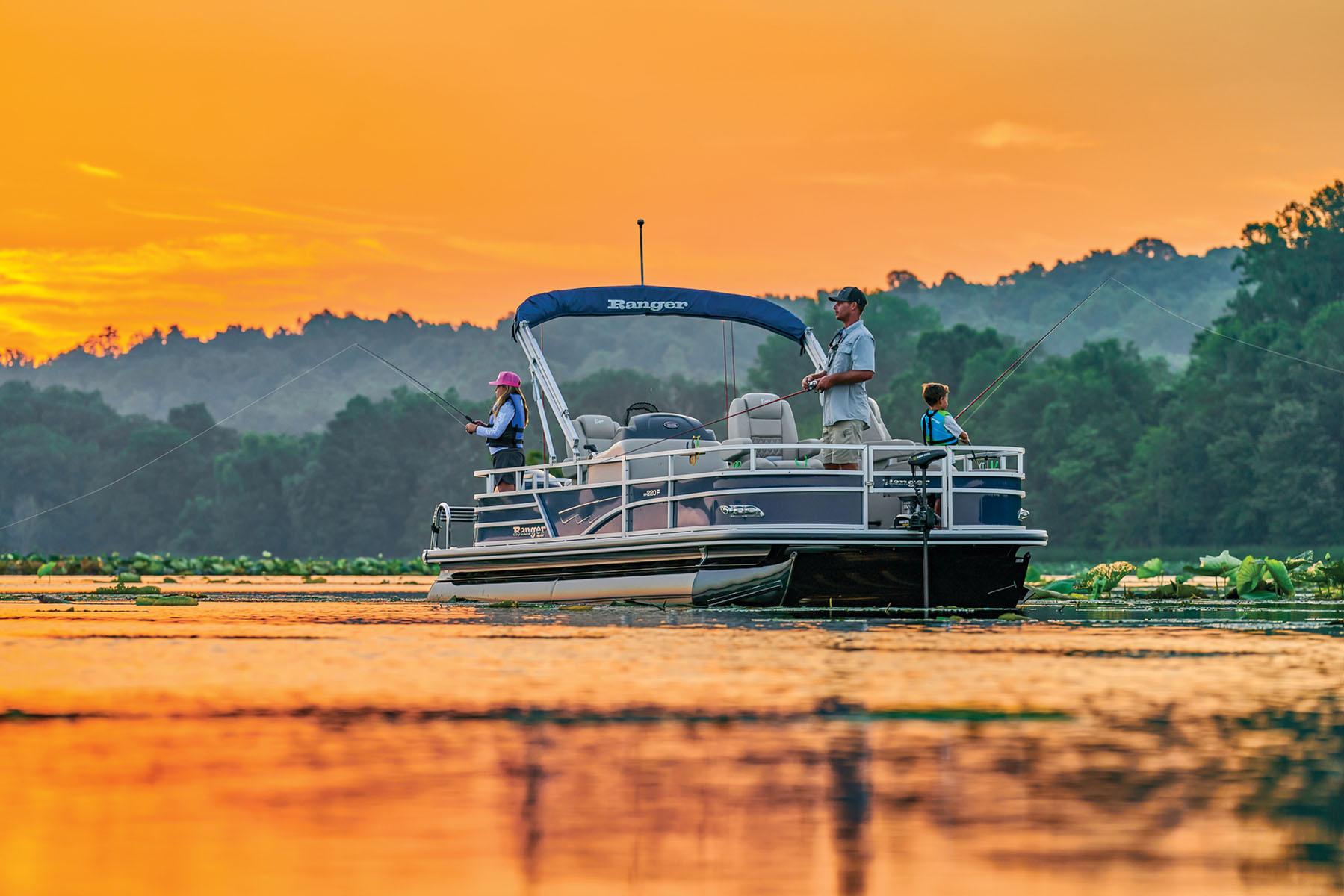 2025 Ranger Reata 220F Gallery