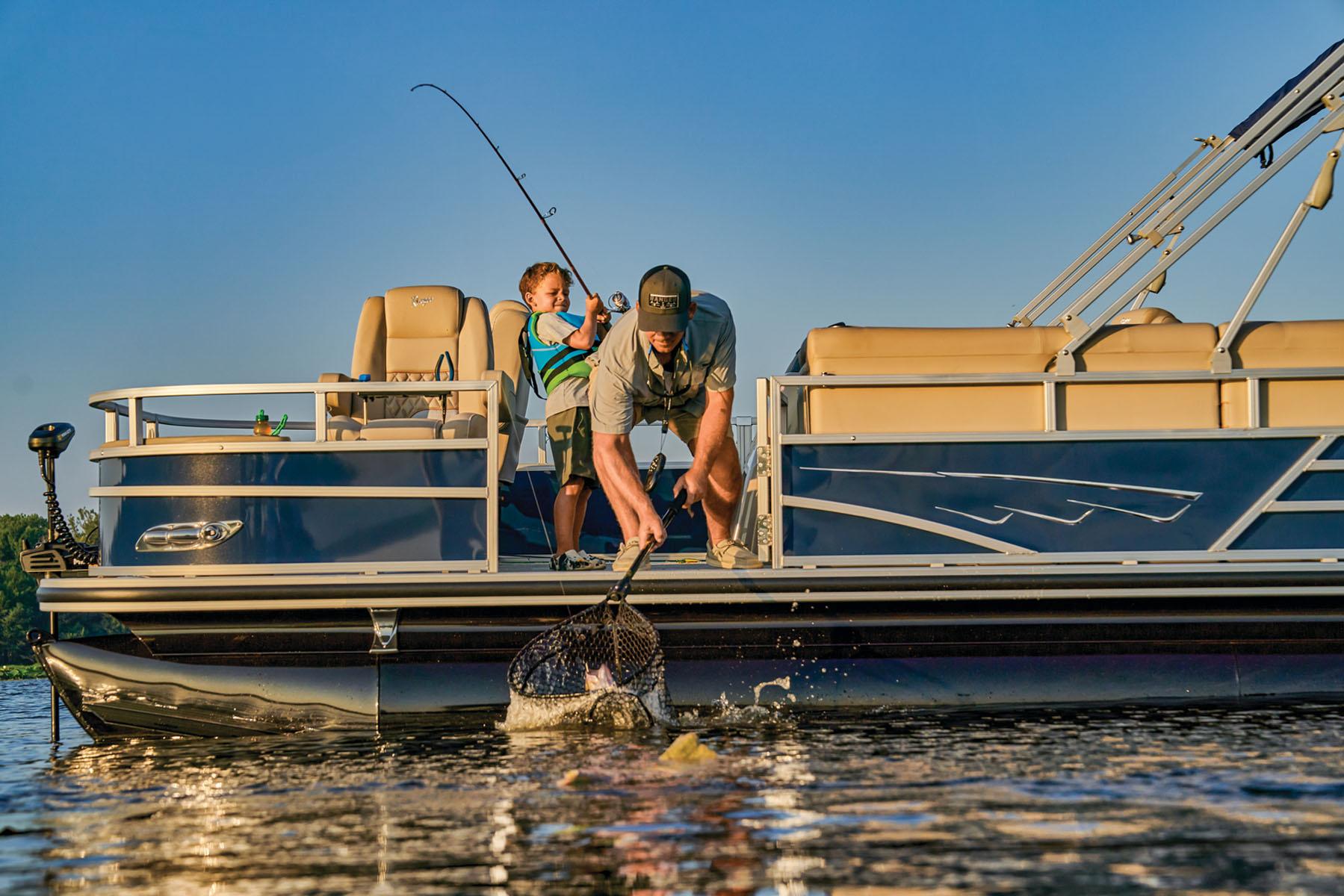 2025 Ranger Reata 220F Gallery