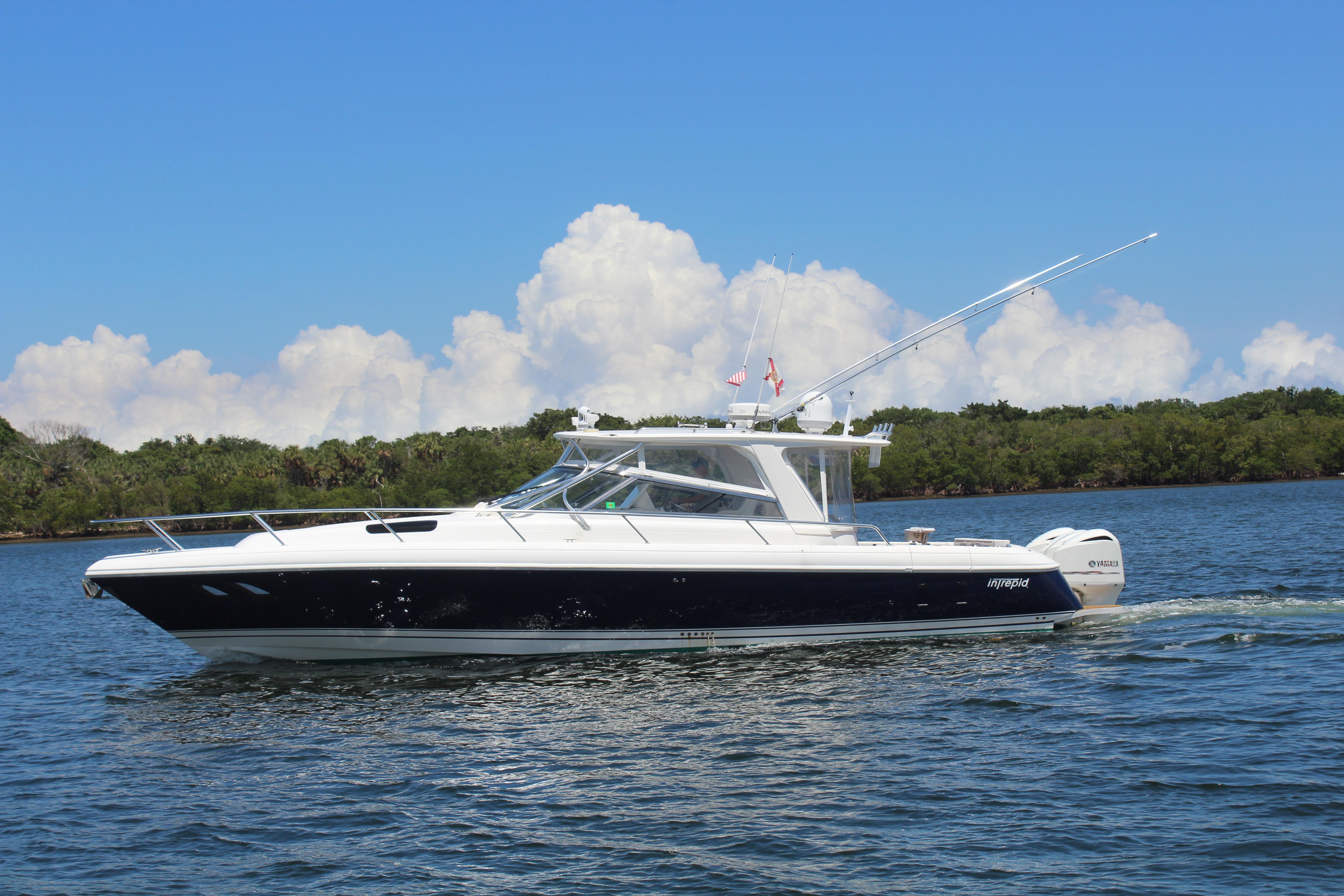 2014-intrepid-430-sport-yacht-power-9382545-20250513135242657-1_XLARGE