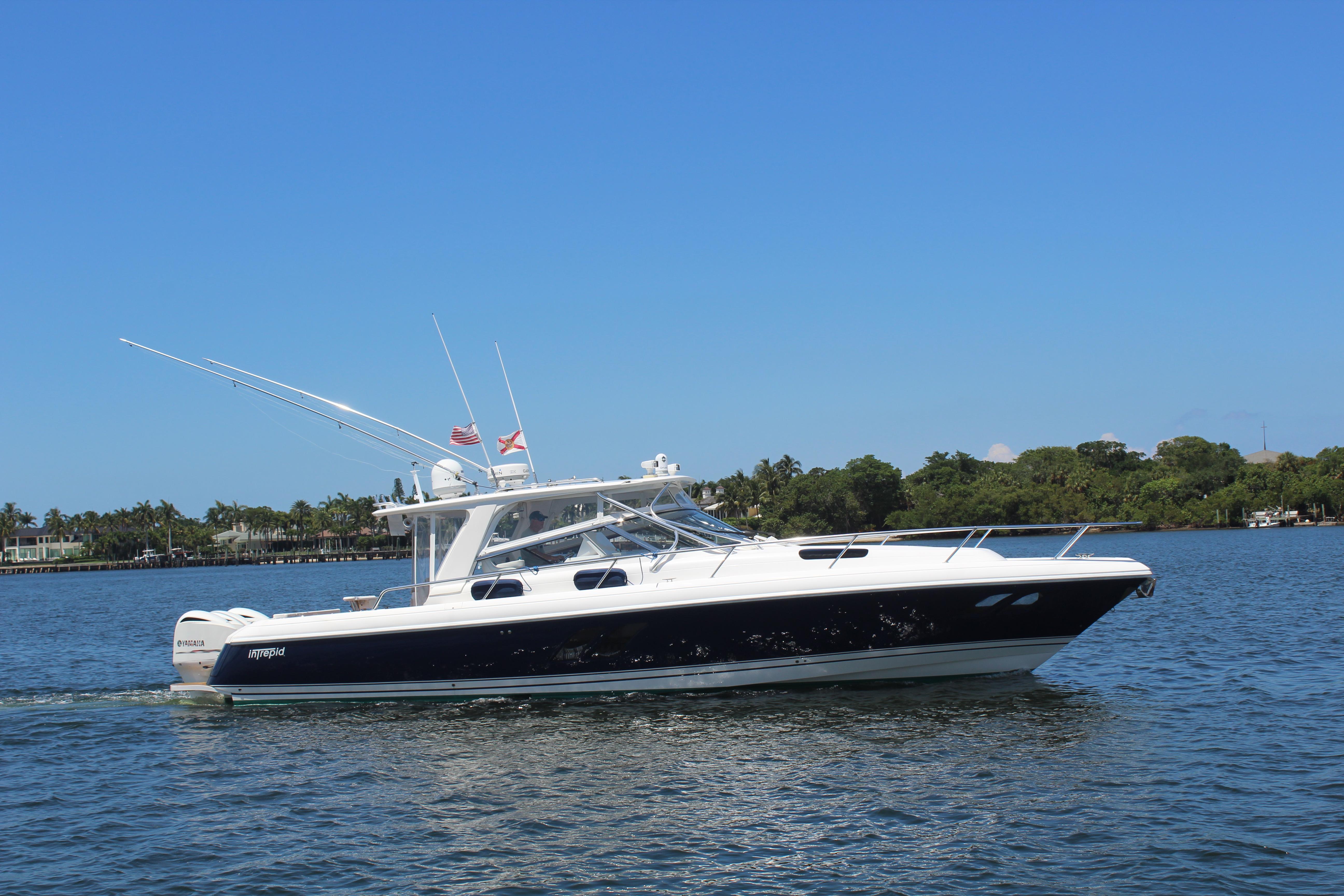 2014-intrepid-430-sport-yacht-power-9382545-20250513135435670-1_XLARGE