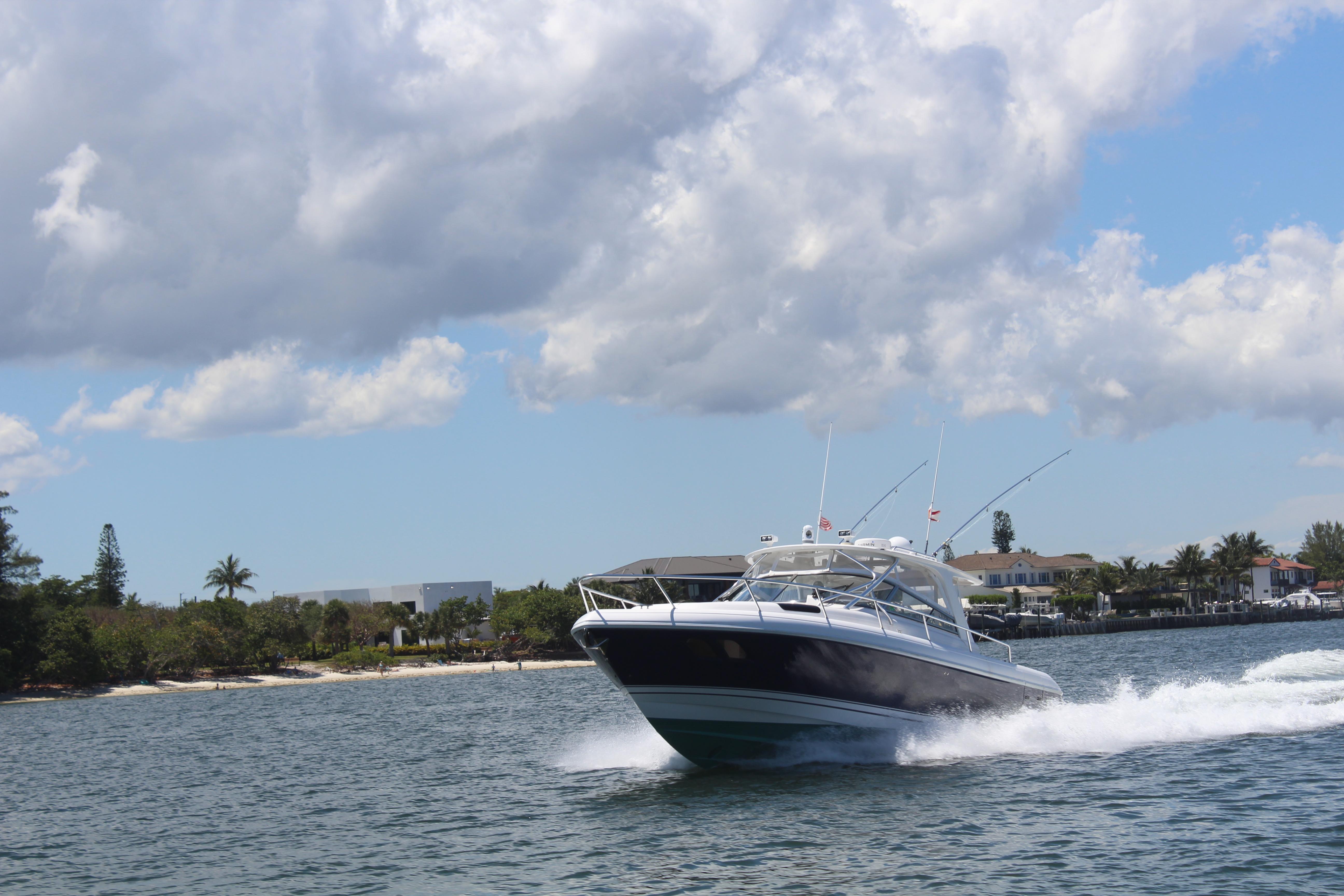 2014-intrepid-430-sport-yacht-power-9382545-20250513135612151-1_XLARGE