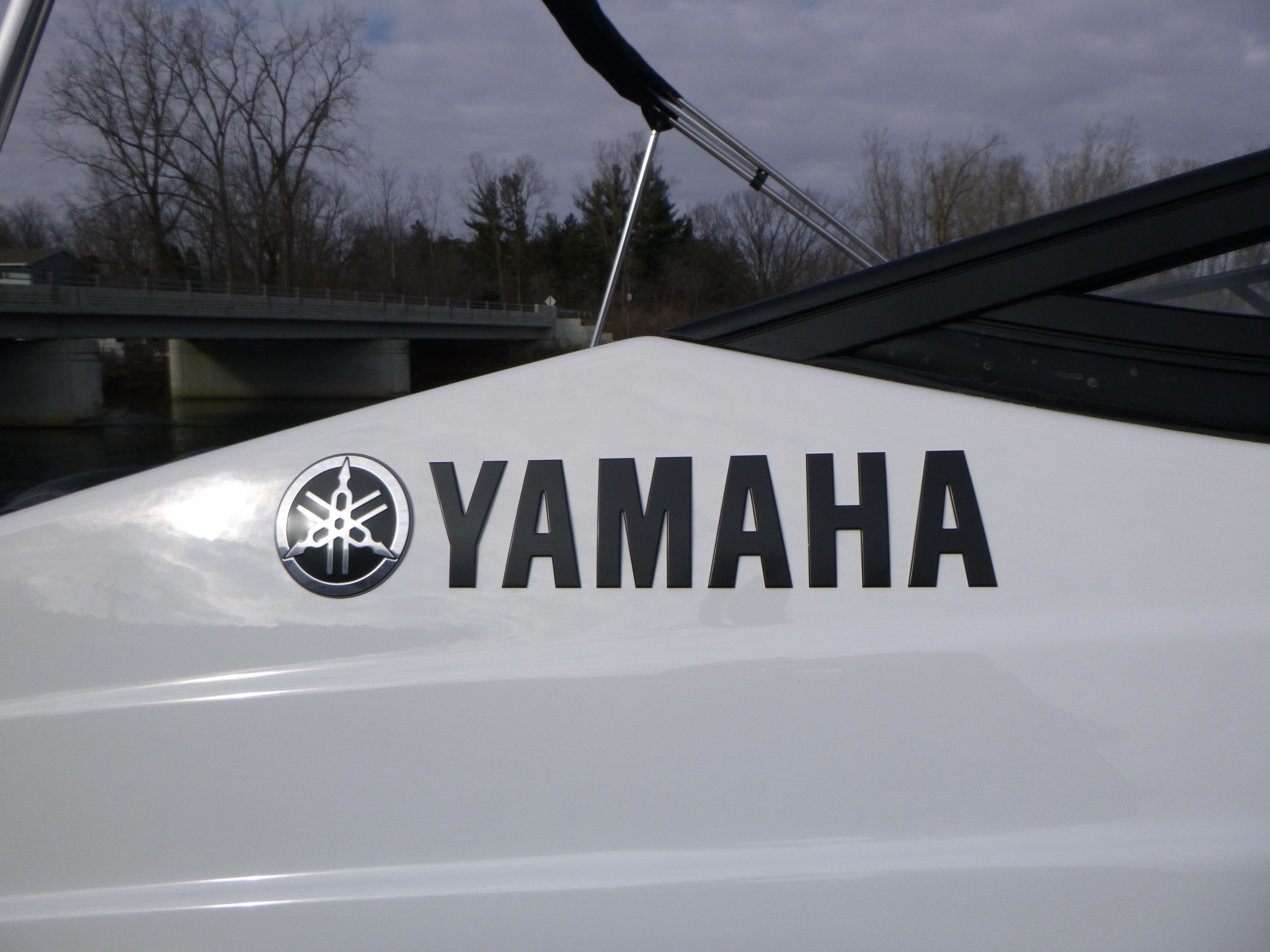 2024 Yamaha Boats SX195 Gallery