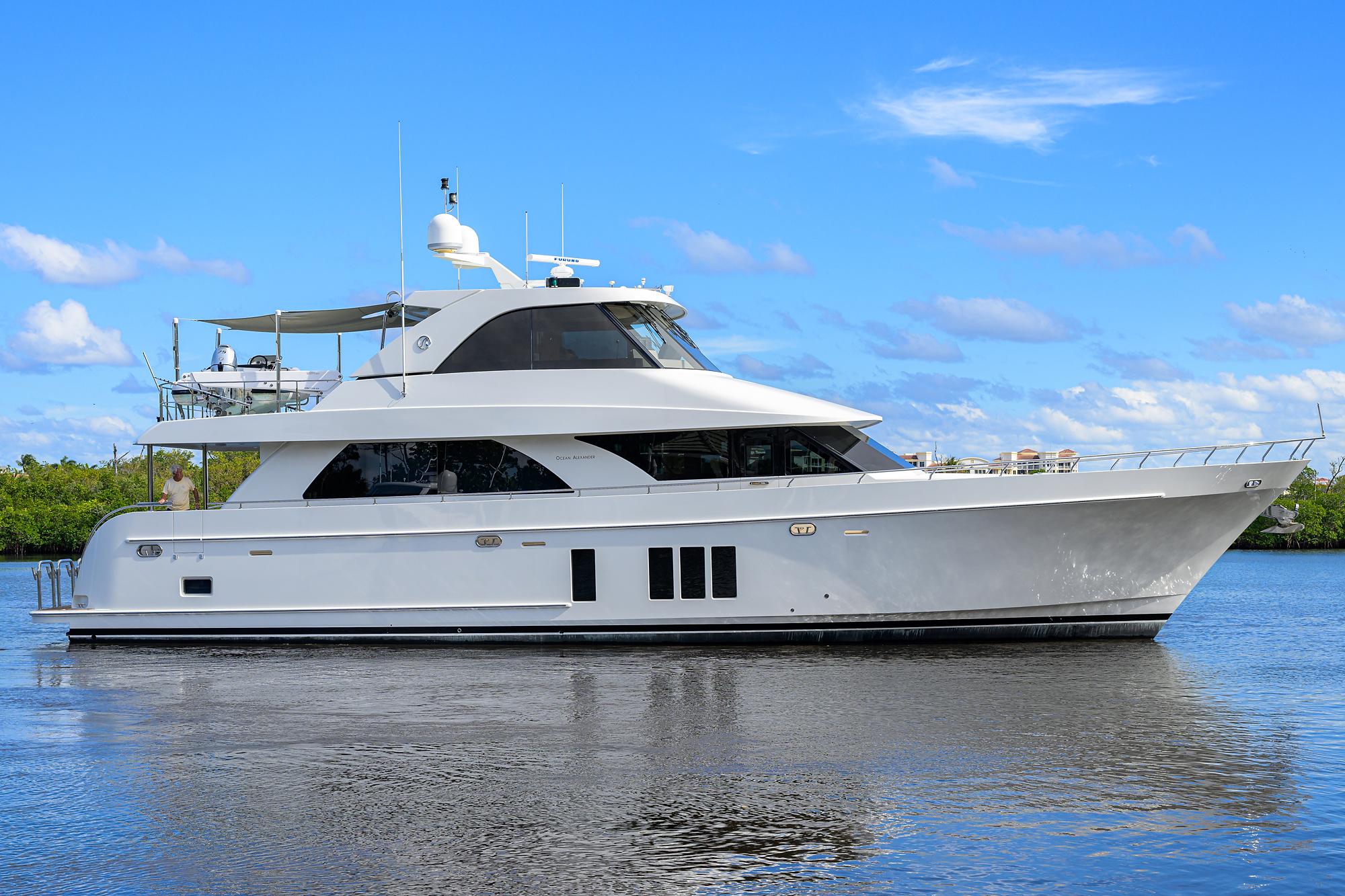 Jane E Yacht for Sale, 78 Ocean Alexander Yachts Jupiter, FL