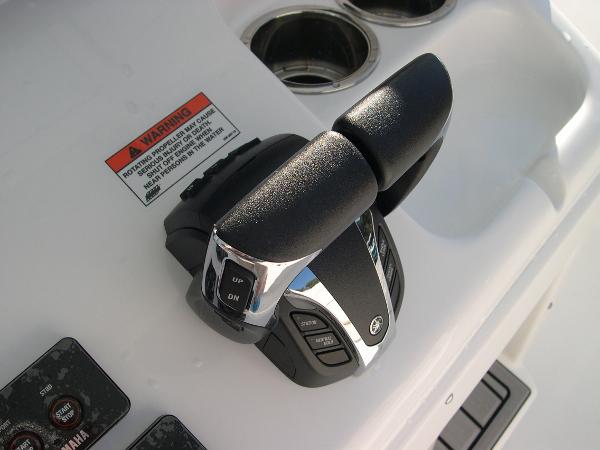 Ultra 275 SE Photo 31
