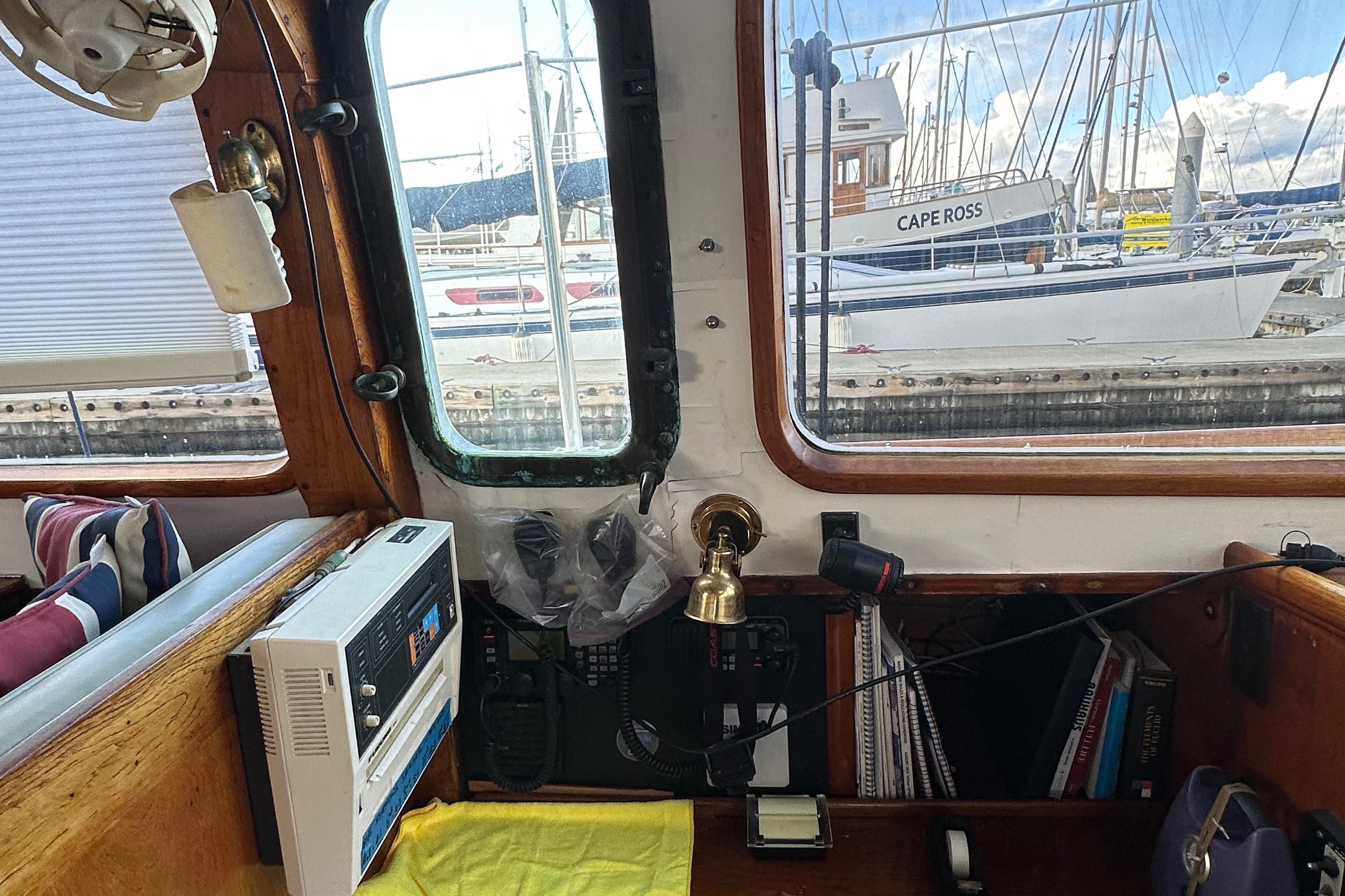 Compadre Yacht for Sale | 55 Willard Marine Yachts Seattle, WA ...