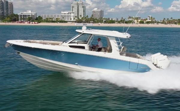 Photo of 2024 Boston Whaler 35'