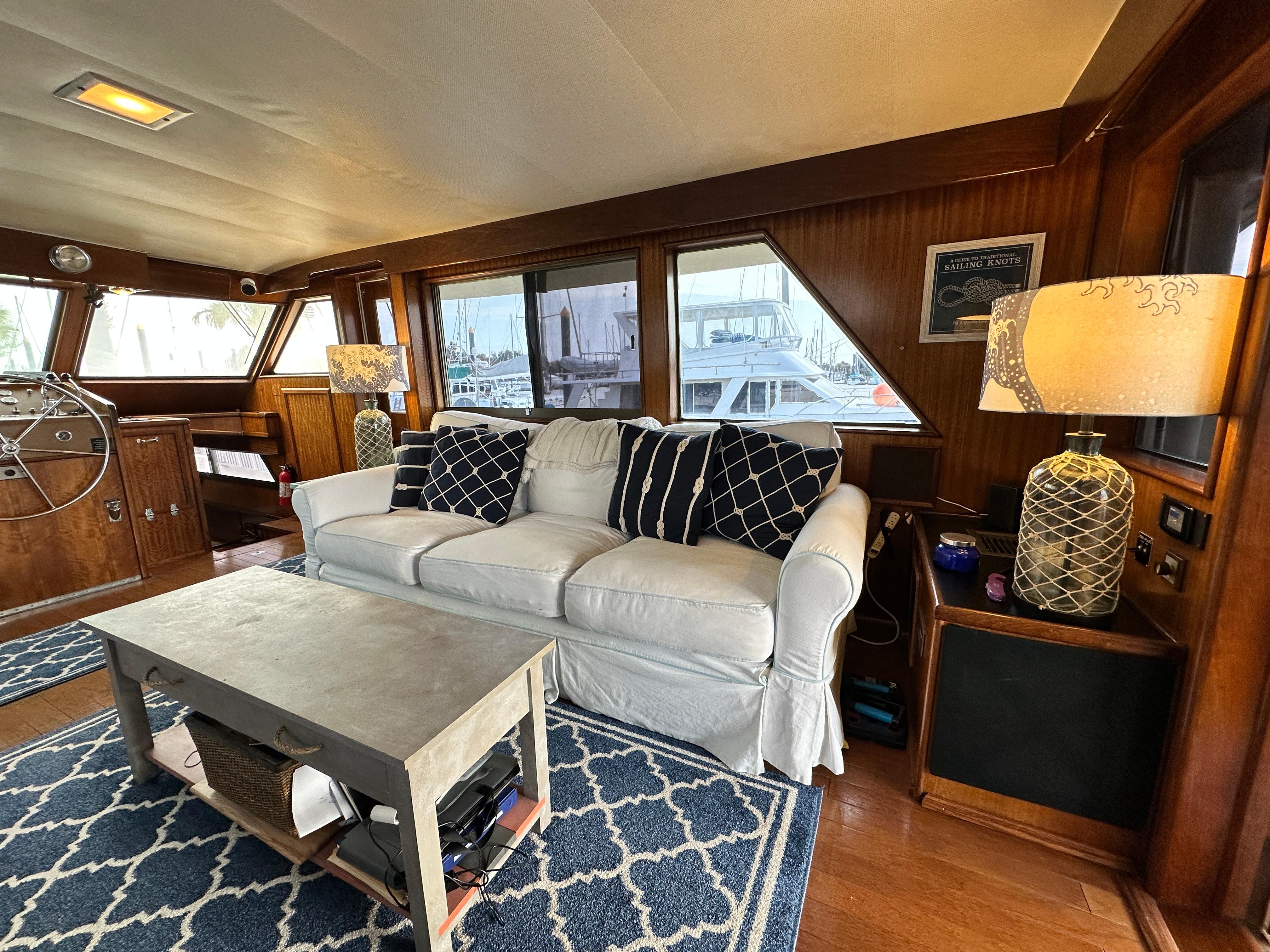 Hatteras-53 Motor Yacht 1978-Gypsy Sole TX-US-9682567 | Thumbnail