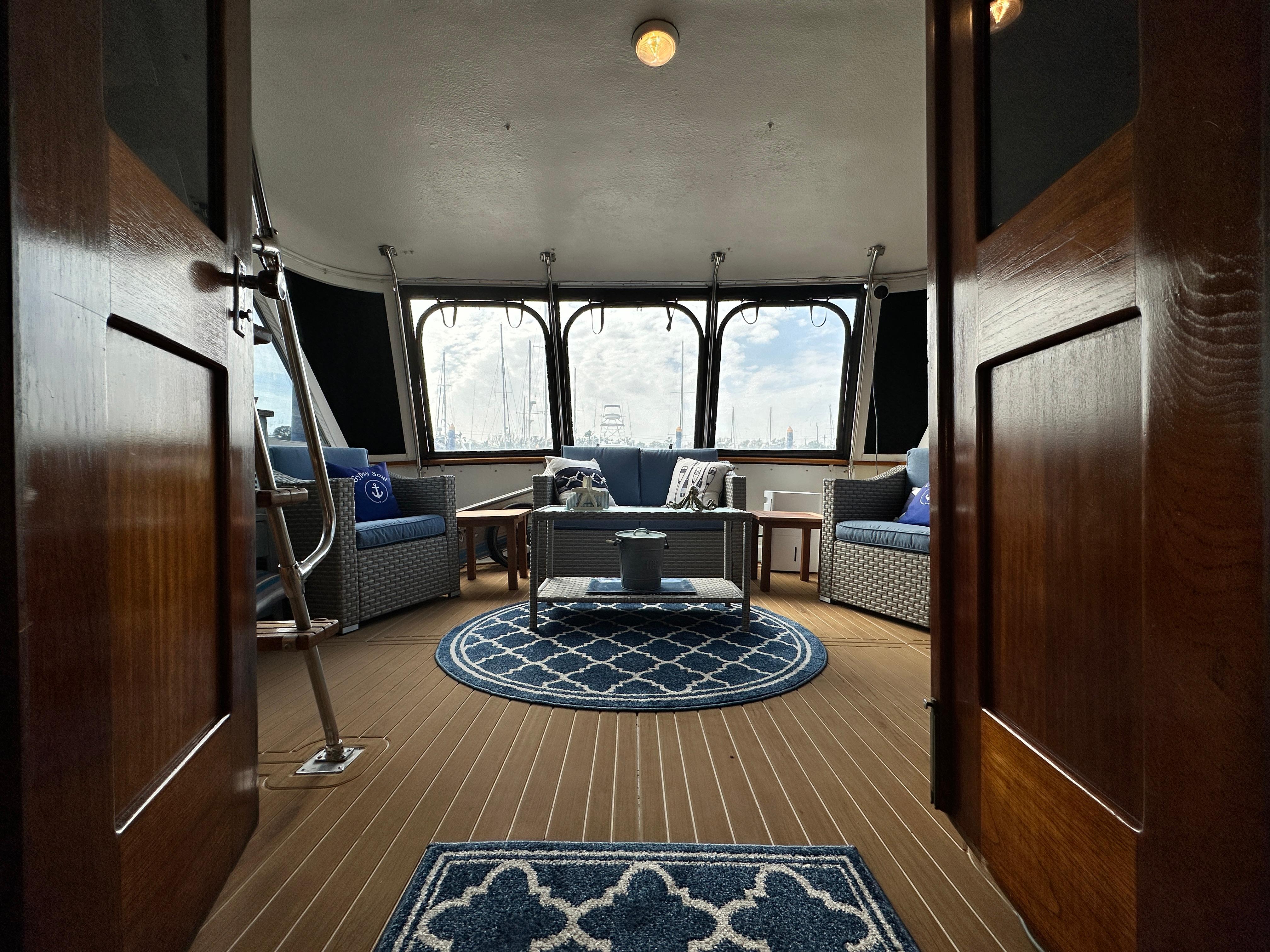 Hatteras-53 Motor Yacht 1978-Gypsy Sole TX-US-9682567 | Thumbnail