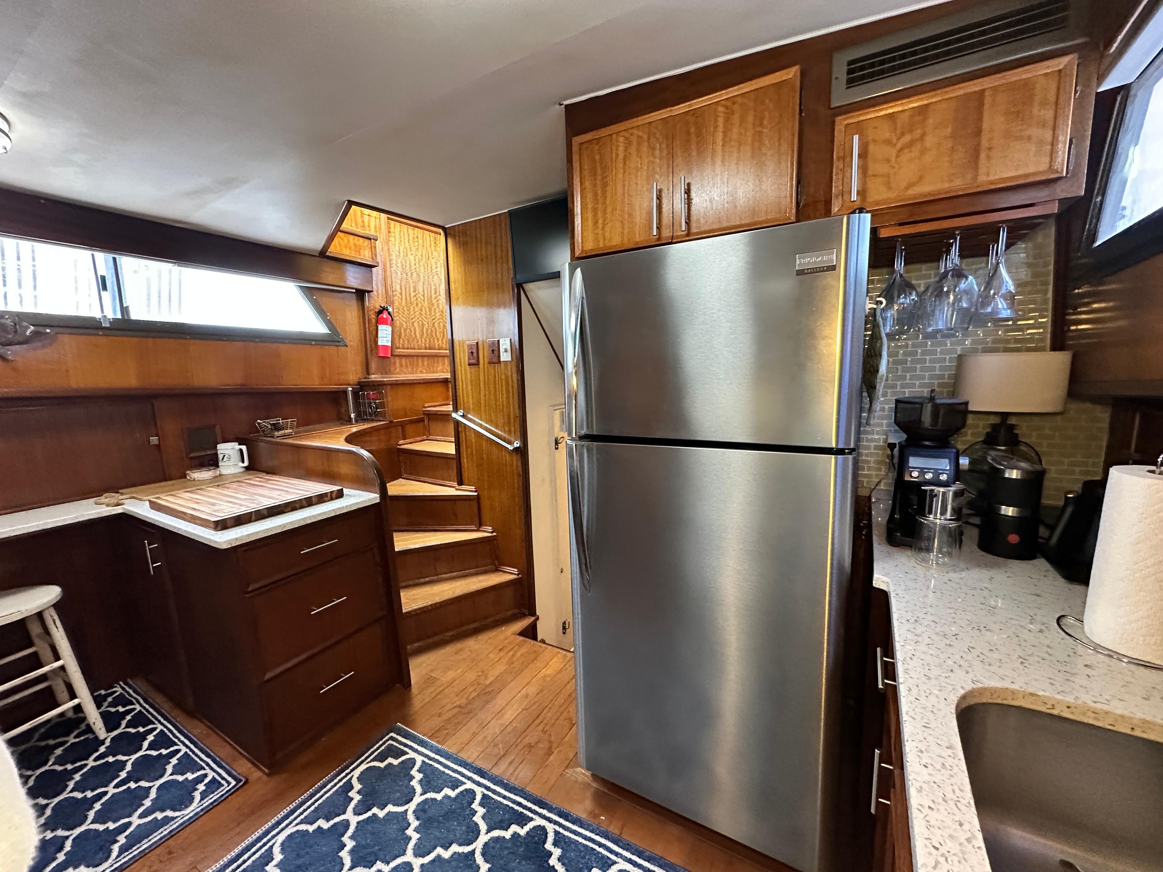 Hatteras-53 Motor Yacht 1978-Gypsy Sole TX-US-9682567 | Thumbnail