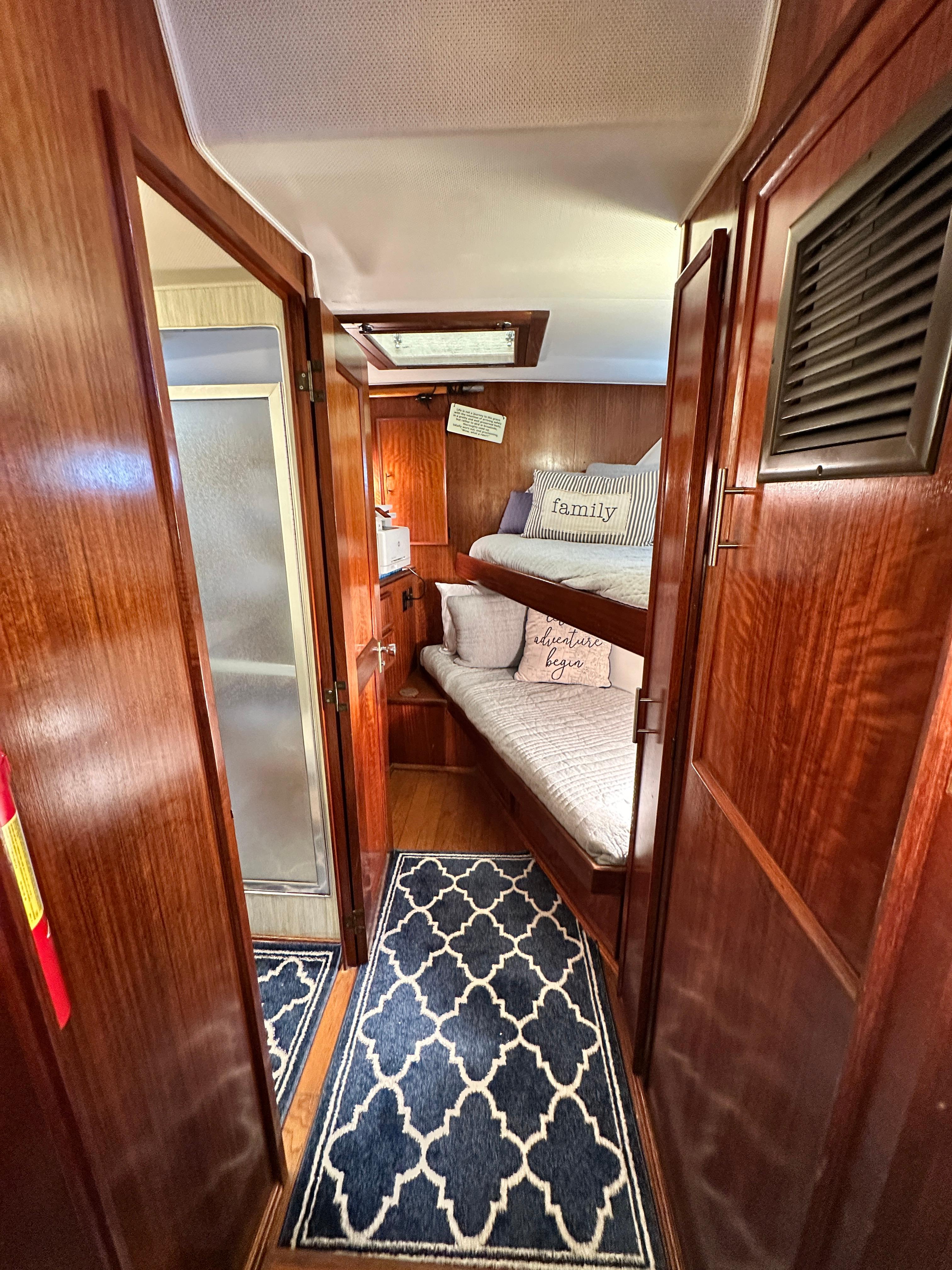 Hatteras-53 Motor Yacht 1978-Gypsy Sole TX-US-9682567 | Thumbnail