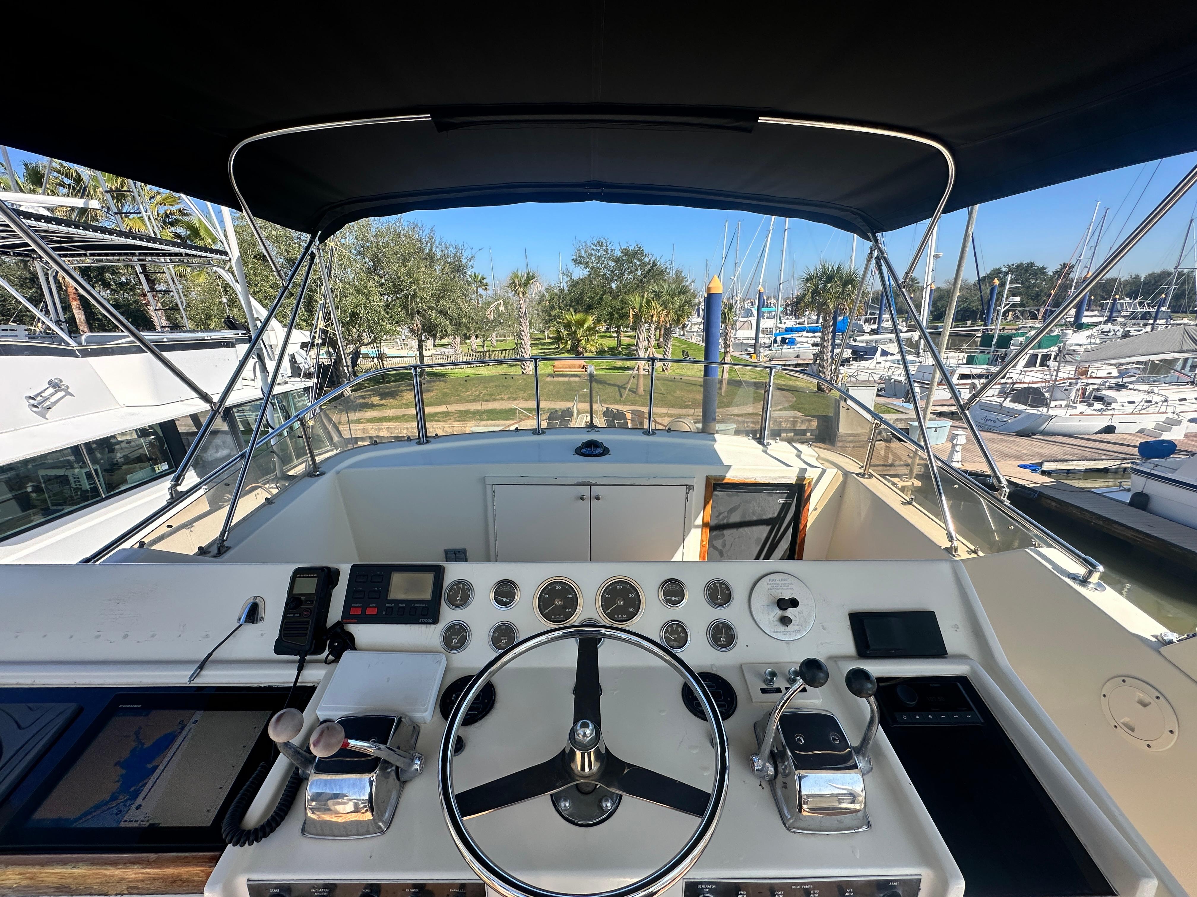Hatteras-53 Motor Yacht 1978-Gypsy Sole TX-US-9682567 | Thumbnail