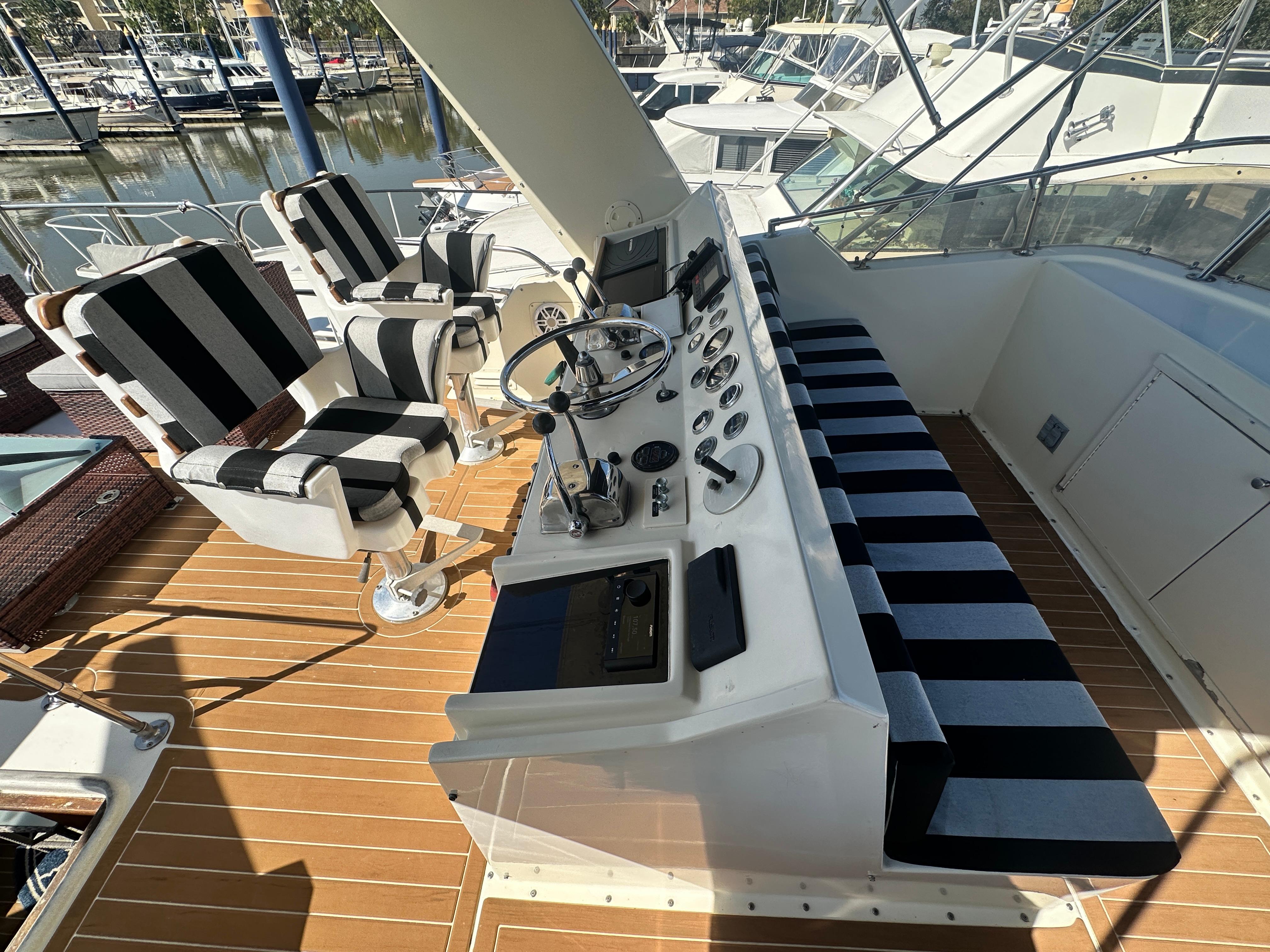 Hatteras-53 Motor Yacht 1978-Gypsy Sole TX-US-9682567 | Thumbnail