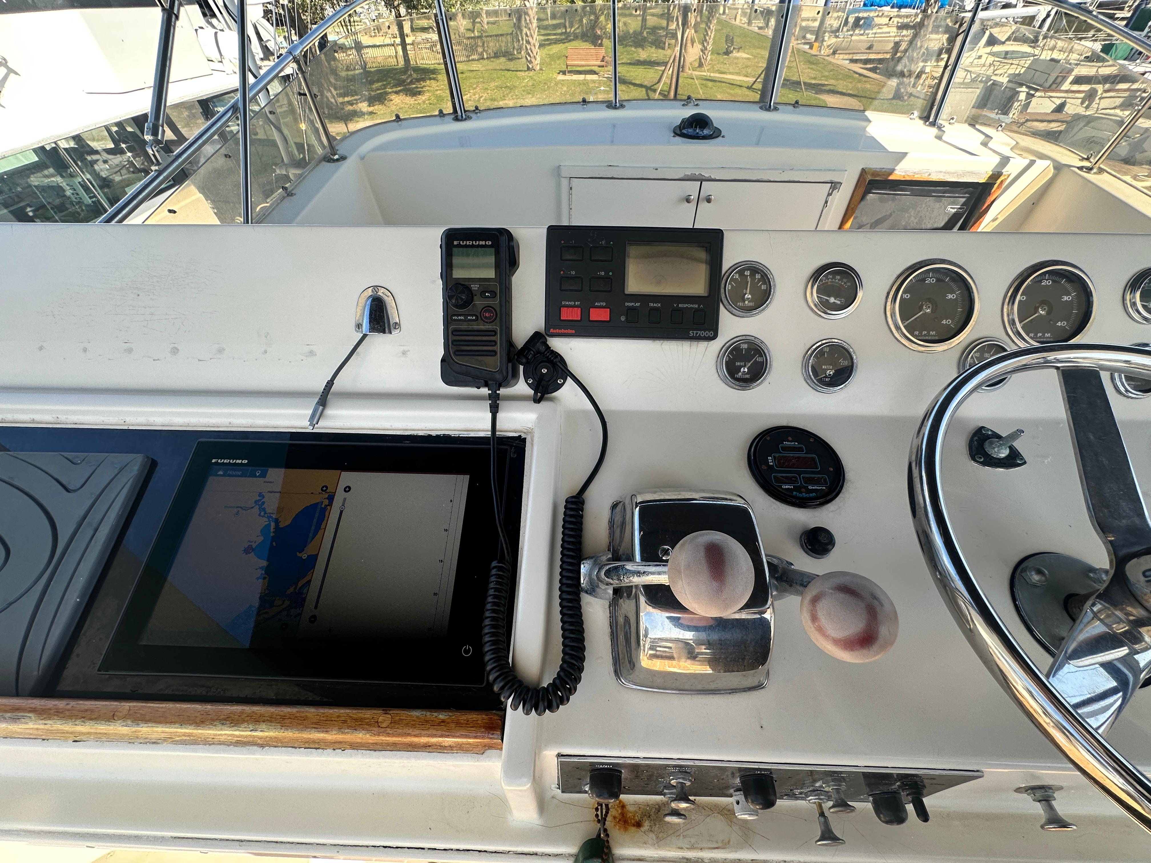 Hatteras-53 Motor Yacht 1978-Gypsy Sole TX-US-9682567 | Thumbnail