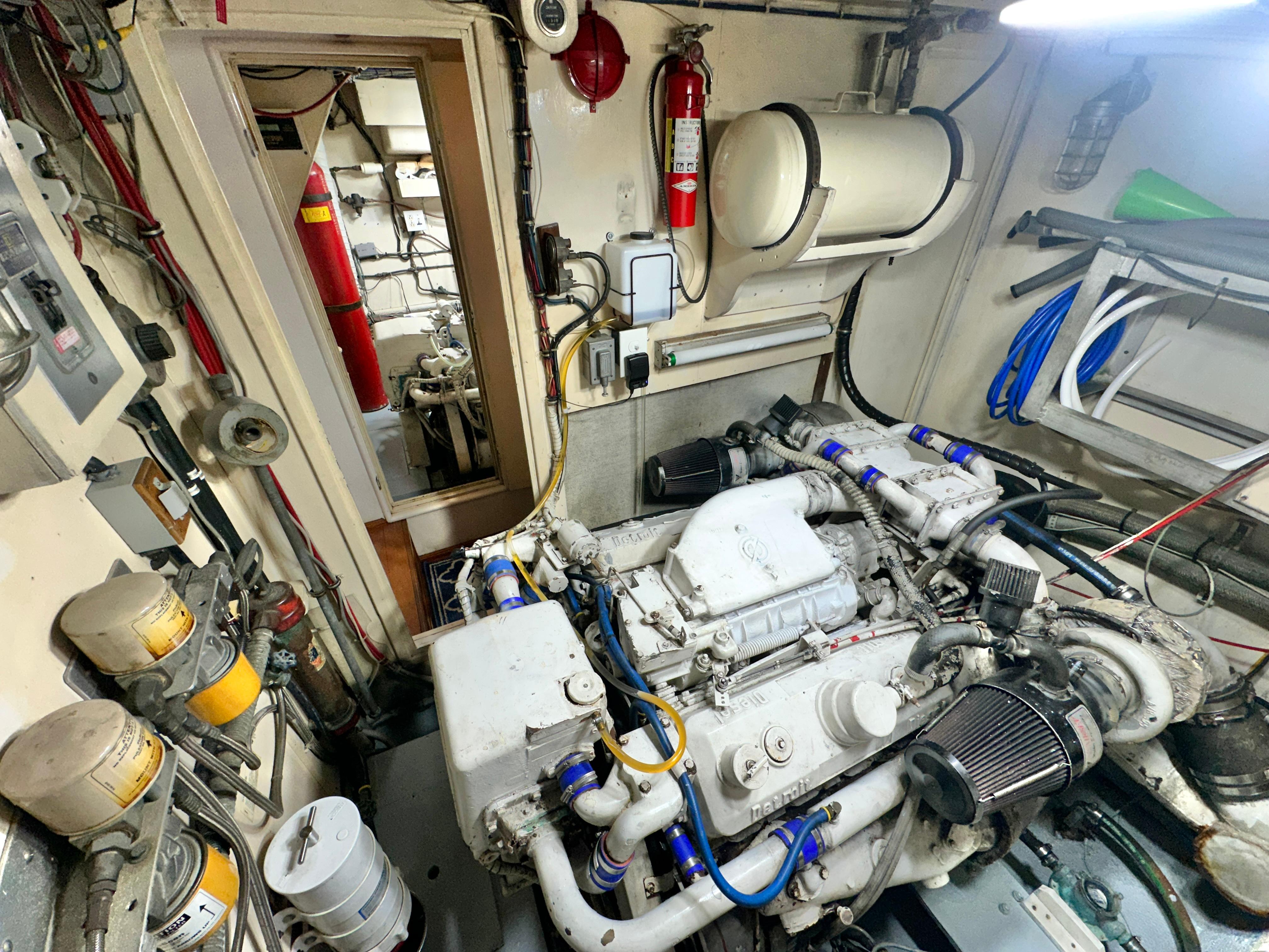Hatteras-53 Motor Yacht 1978-Gypsy Sole TX-US-9682567 | Thumbnail