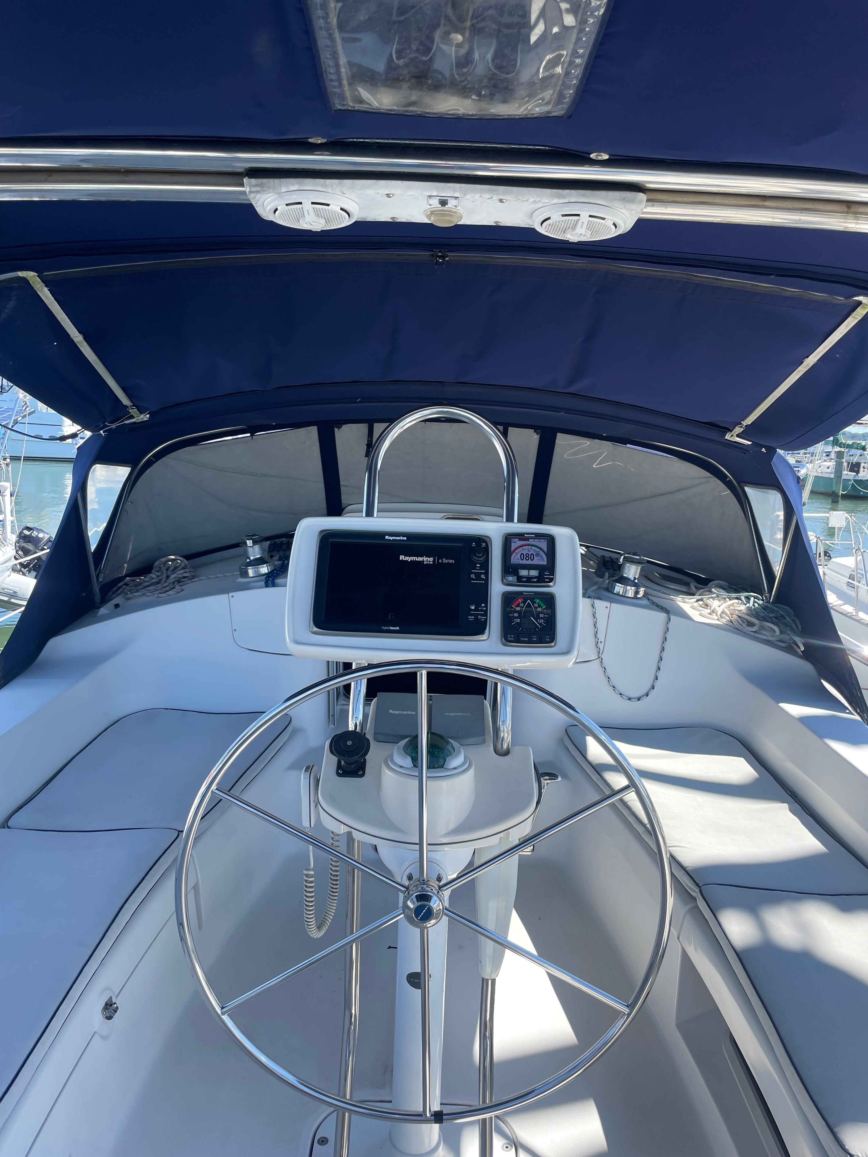 Newport RI Yacht Brokerage