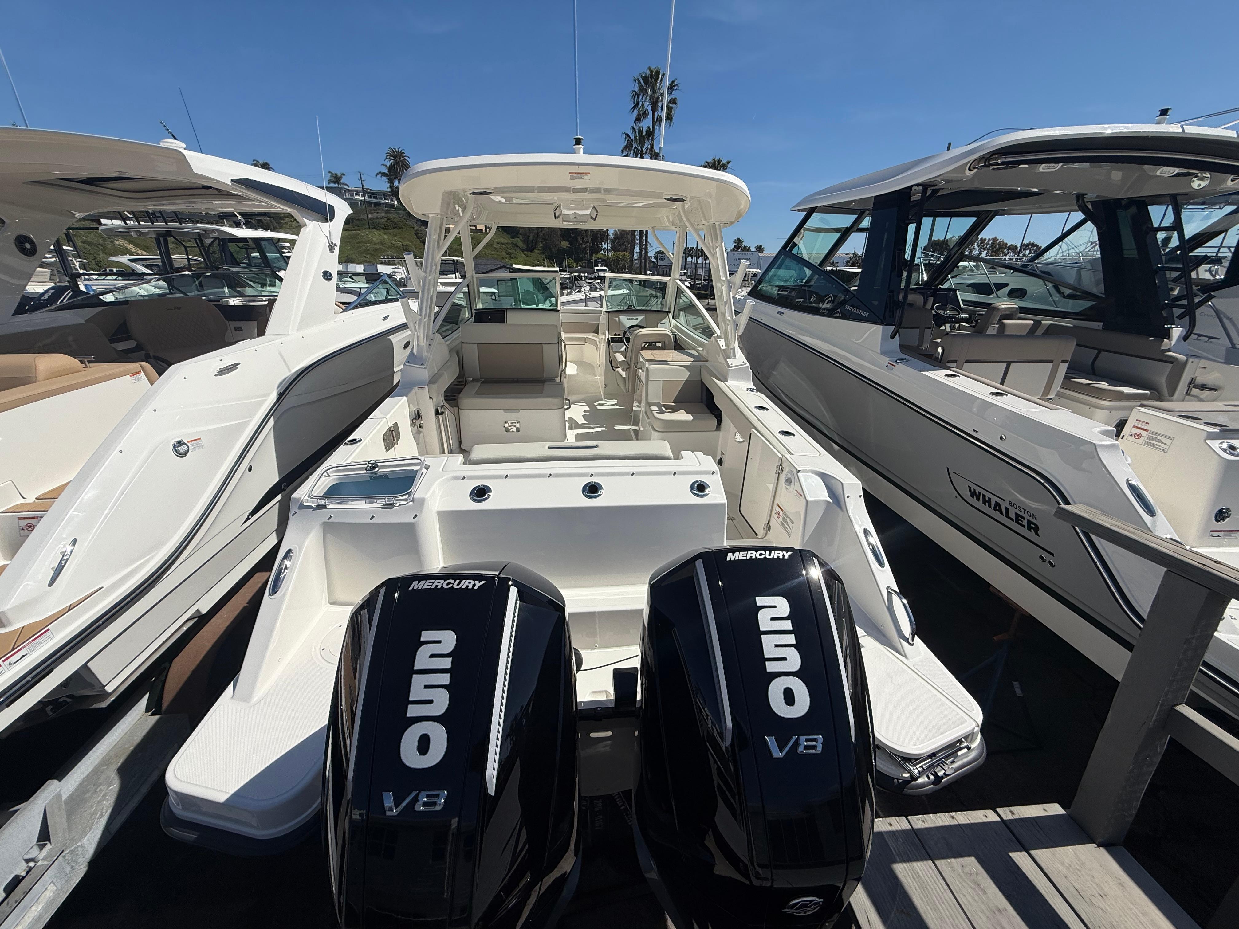 2025 Boston Whaler 280 Vantage #BW0349K inventory image at Sun Country Marine Group, Newport Beach 2025 Boston Whaler 280 Vantage #BW0349K inventory image at Sun Country Marine Group, Newport Beach