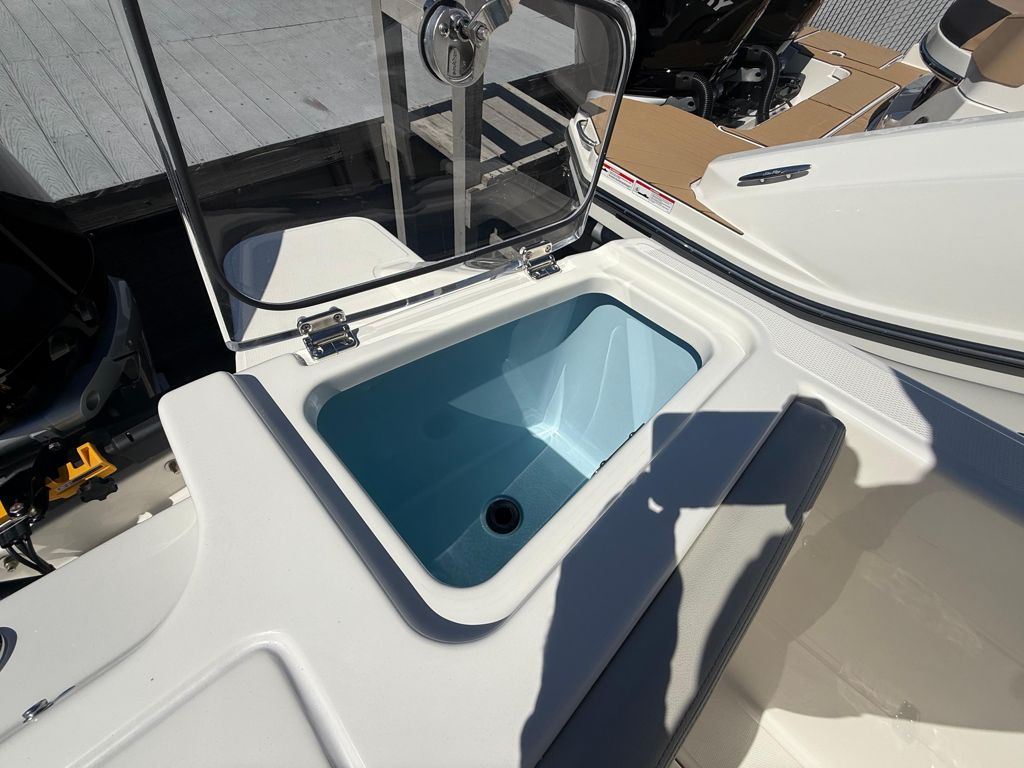2025 Boston Whaler 280 Vantage #BW0349K inventory image at Sun Country Marine Group, Newport Beach 2025 Boston Whaler 280 Vantage #BW0349K inventory image at Sun Country Marine Group, Newport Beach