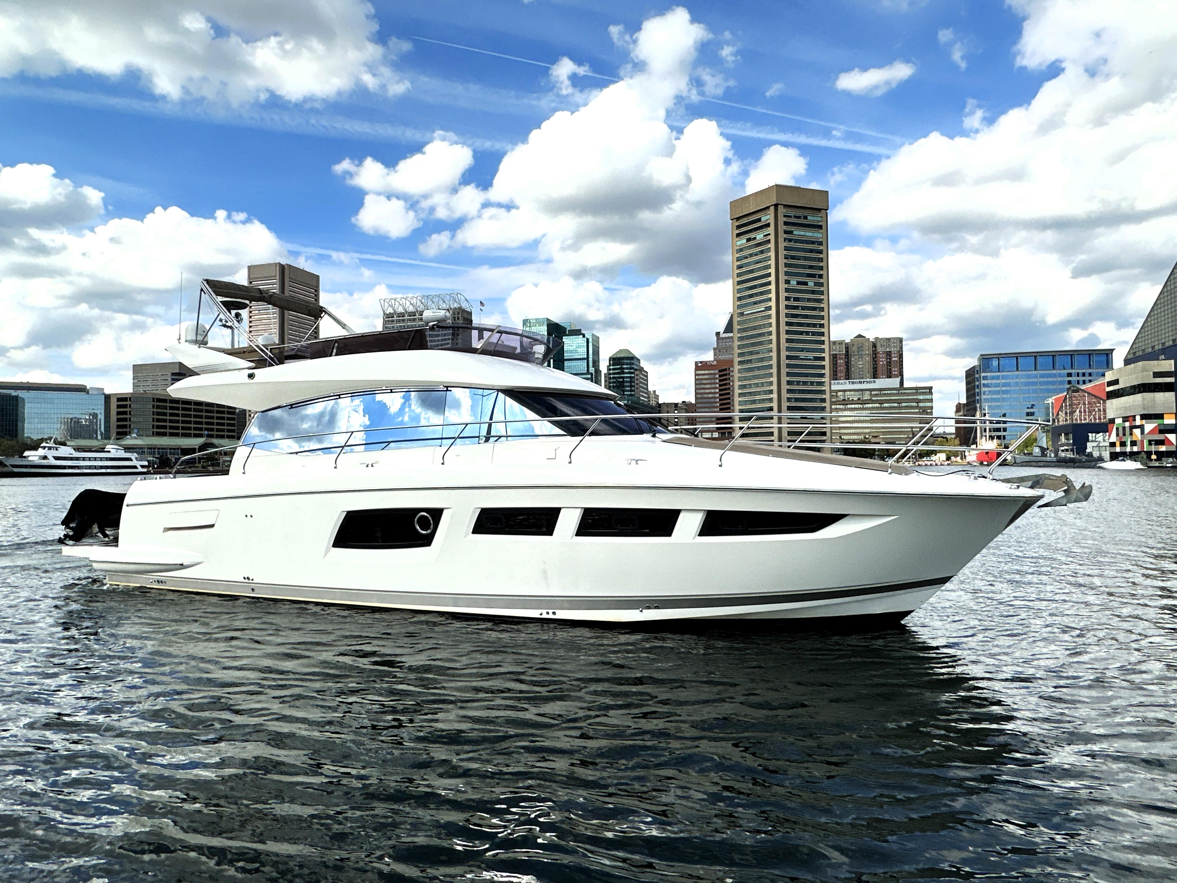 2013 Prestige Yachts 500